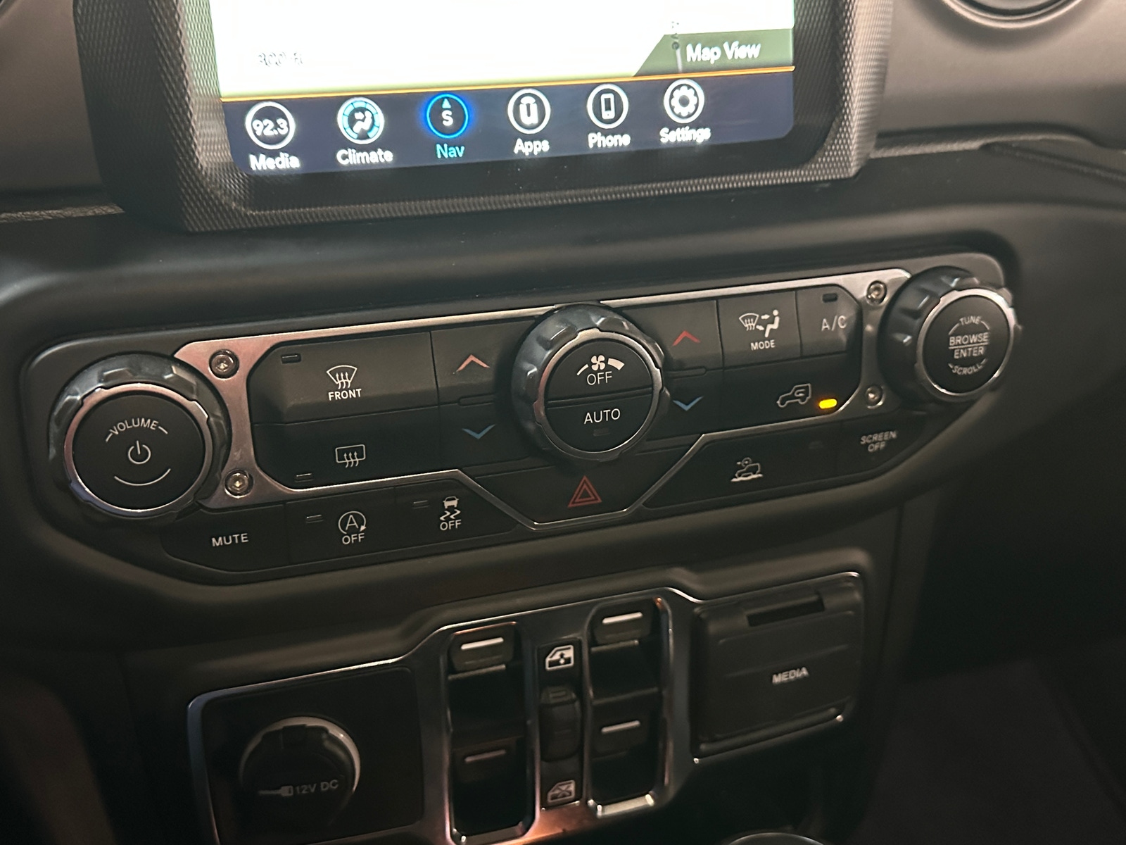 Thumbnail: 2022 Jeep Gladiator - 4