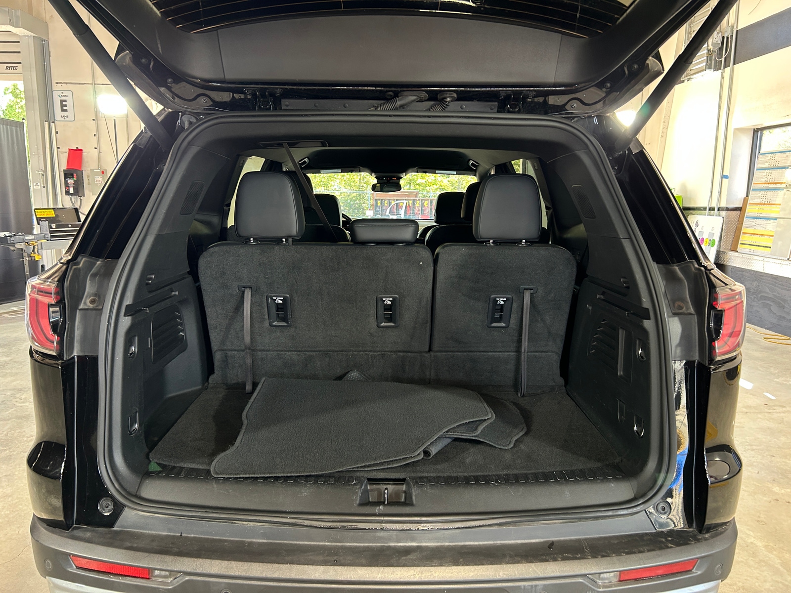 Thumbnail: 2024 GMC Acadia - 6