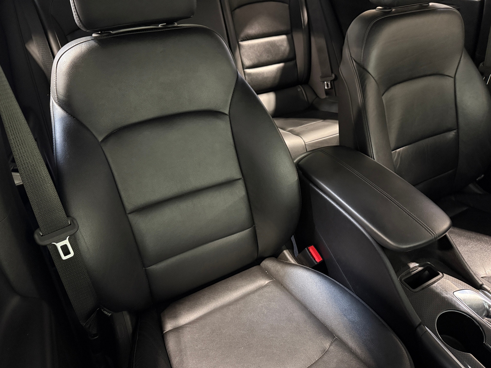 Thumbnail: 2016 Chevrolet Malibu - 2