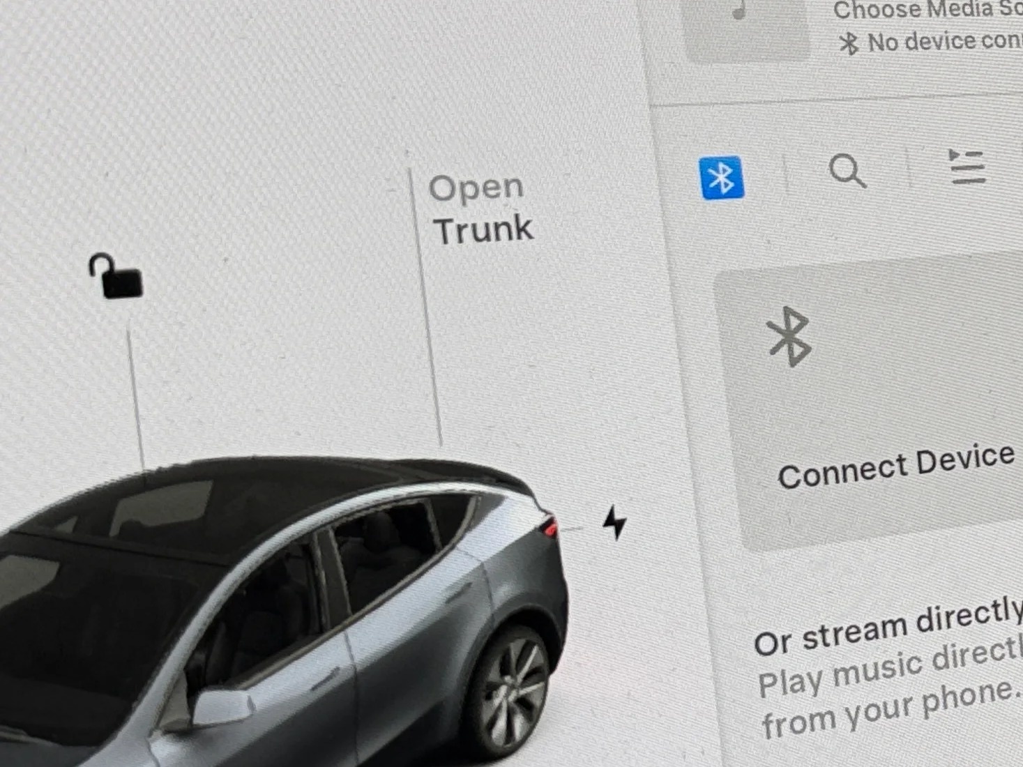Thumbnail: 2022 Tesla Model Y - 4