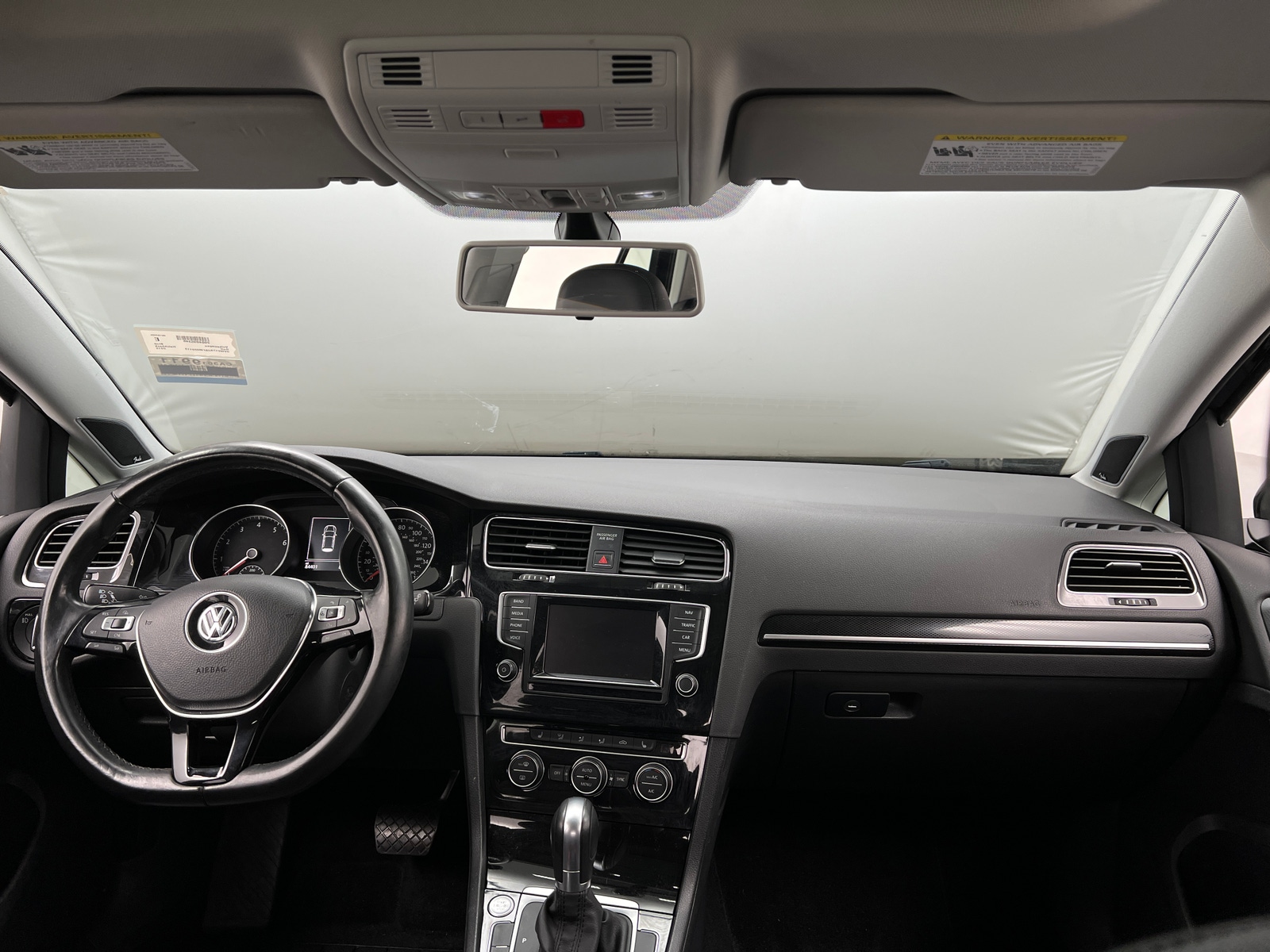Thumbnail: 2015 Volkswagen Golf - 2