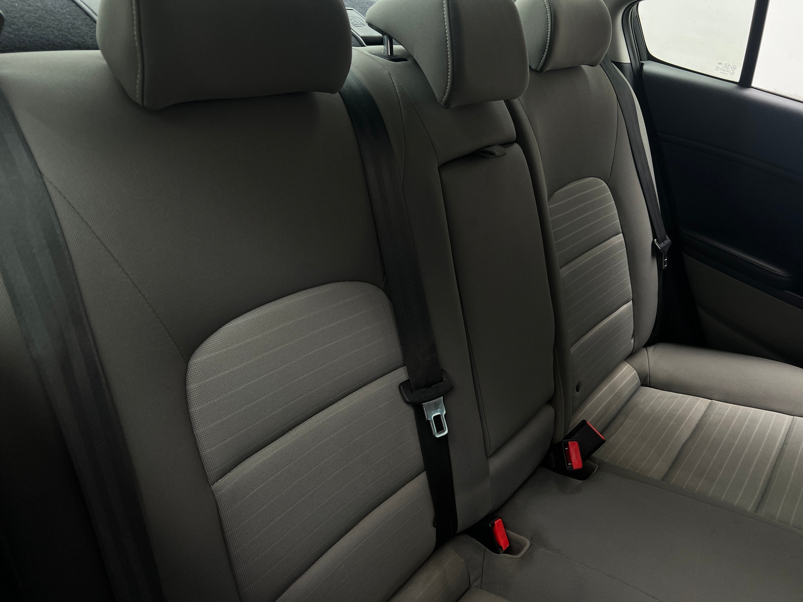 Thumbnail: 2016 Kia Forte - 6