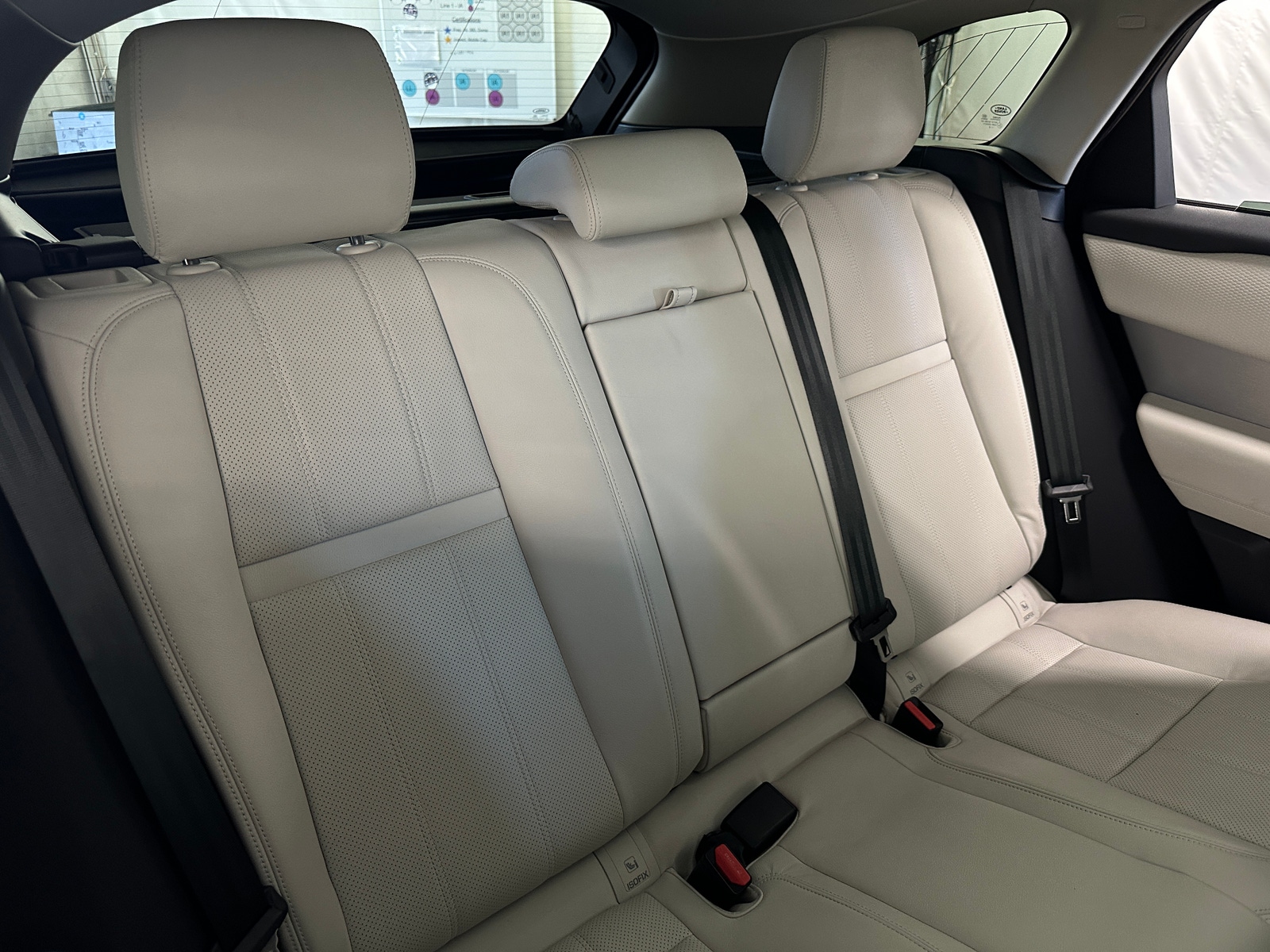 Thumbnail: 2023 Land Rover Range Rover Velar - 5