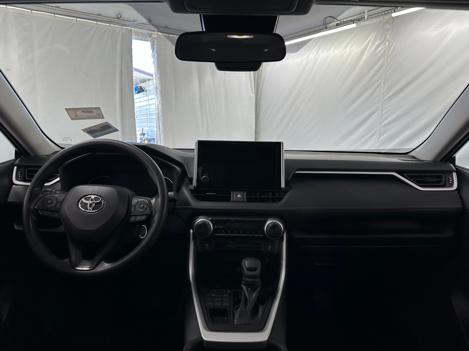 Thumbnail: 2024 Toyota RAV4 - 3