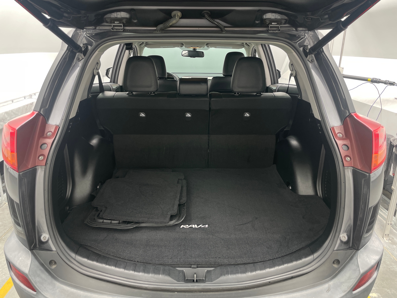 Thumbnail: 2015 Toyota RAV4 - 6