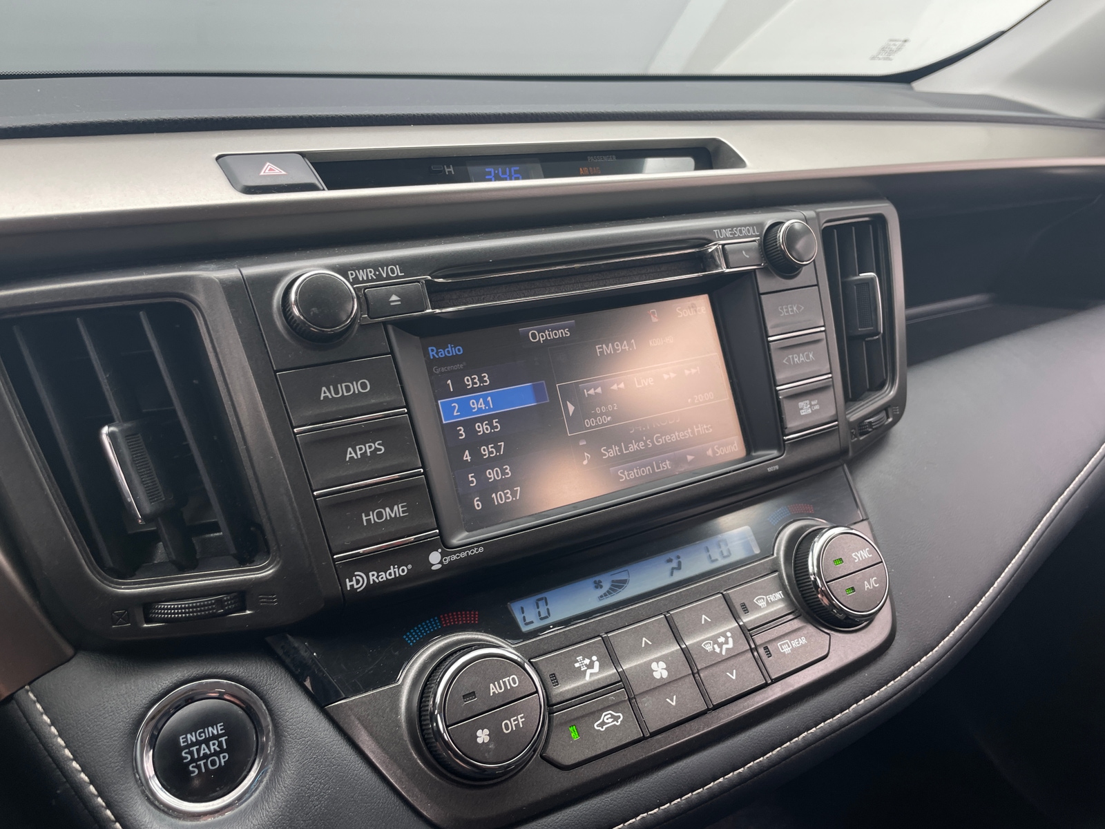 Thumbnail: 2015 Toyota RAV4 - 3
