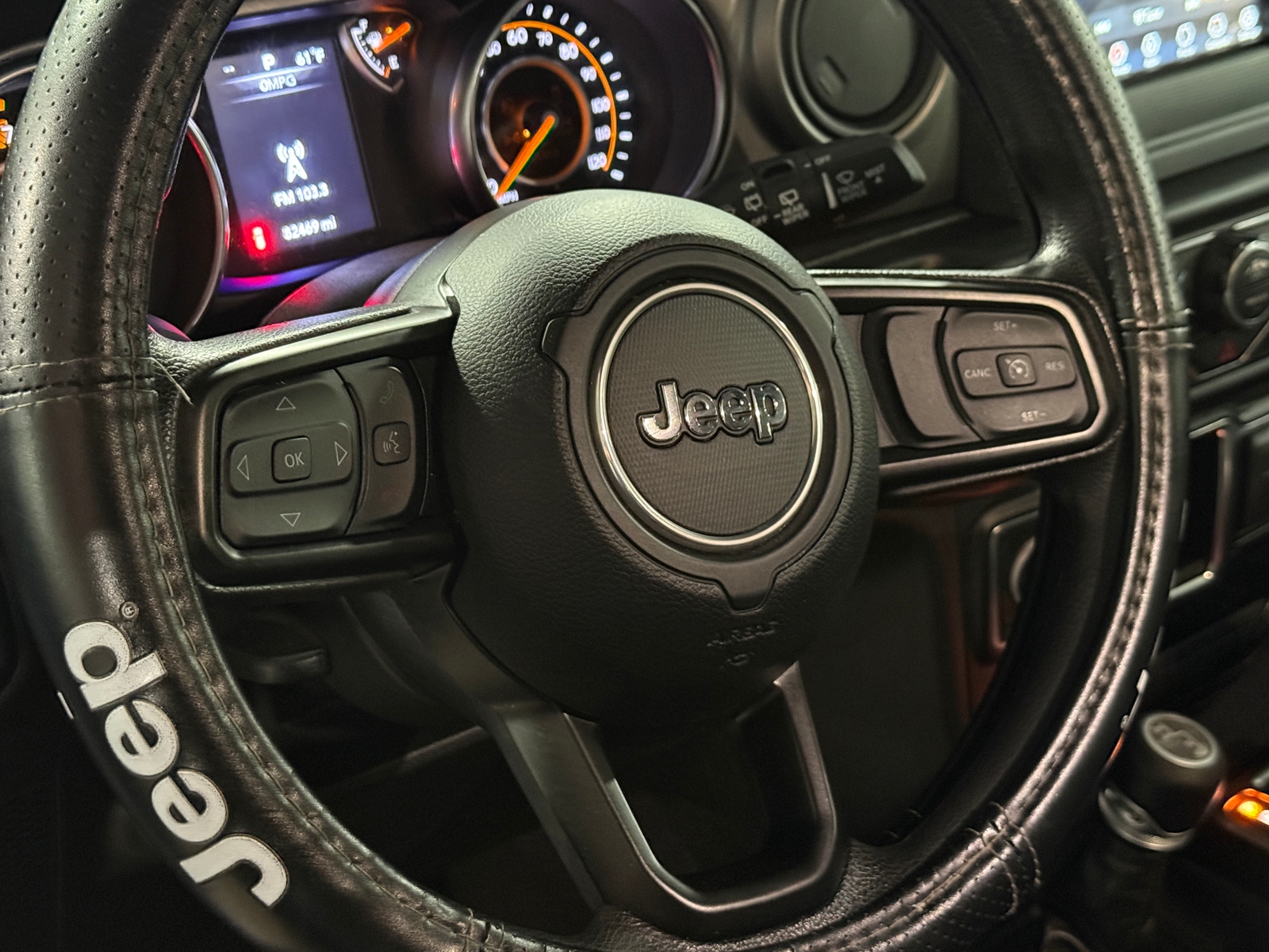 Thumbnail: 2023 Jeep Wrangler - 5