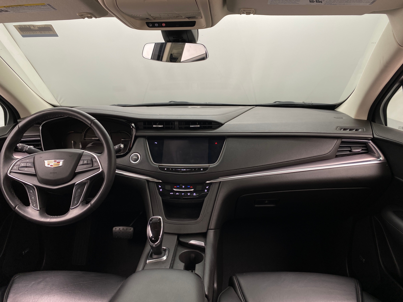 Thumbnail: 2018 Cadillac XT5 - 2