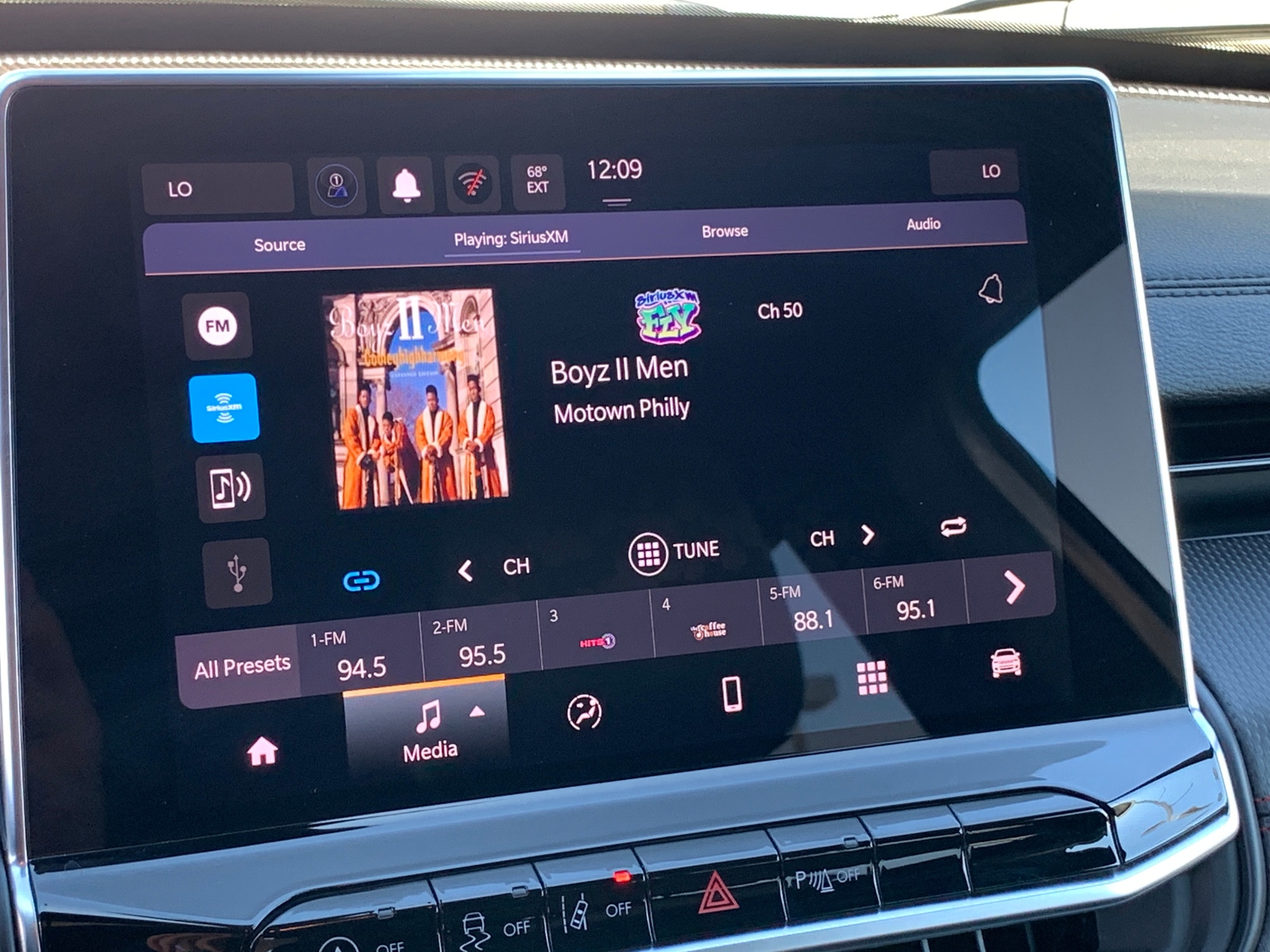 Thumbnail: 2025 Jeep Compass - 4