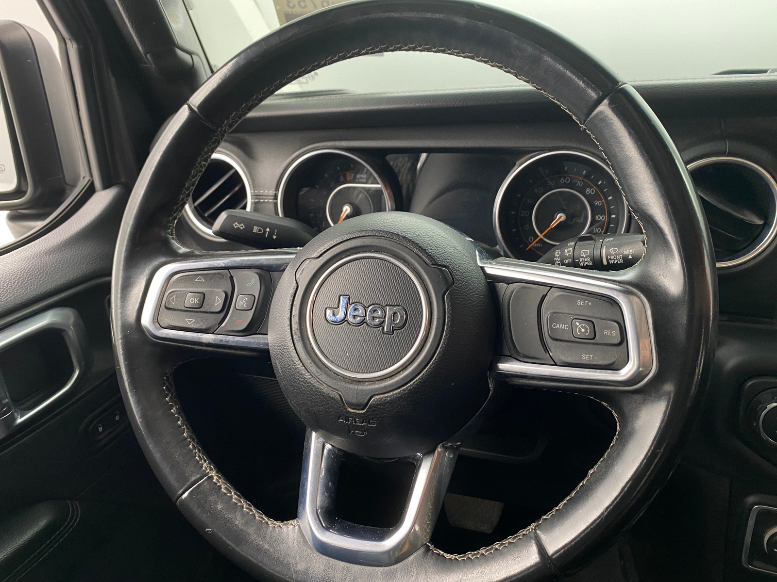 Thumbnail: 2018 Jeep Wrangler - 4