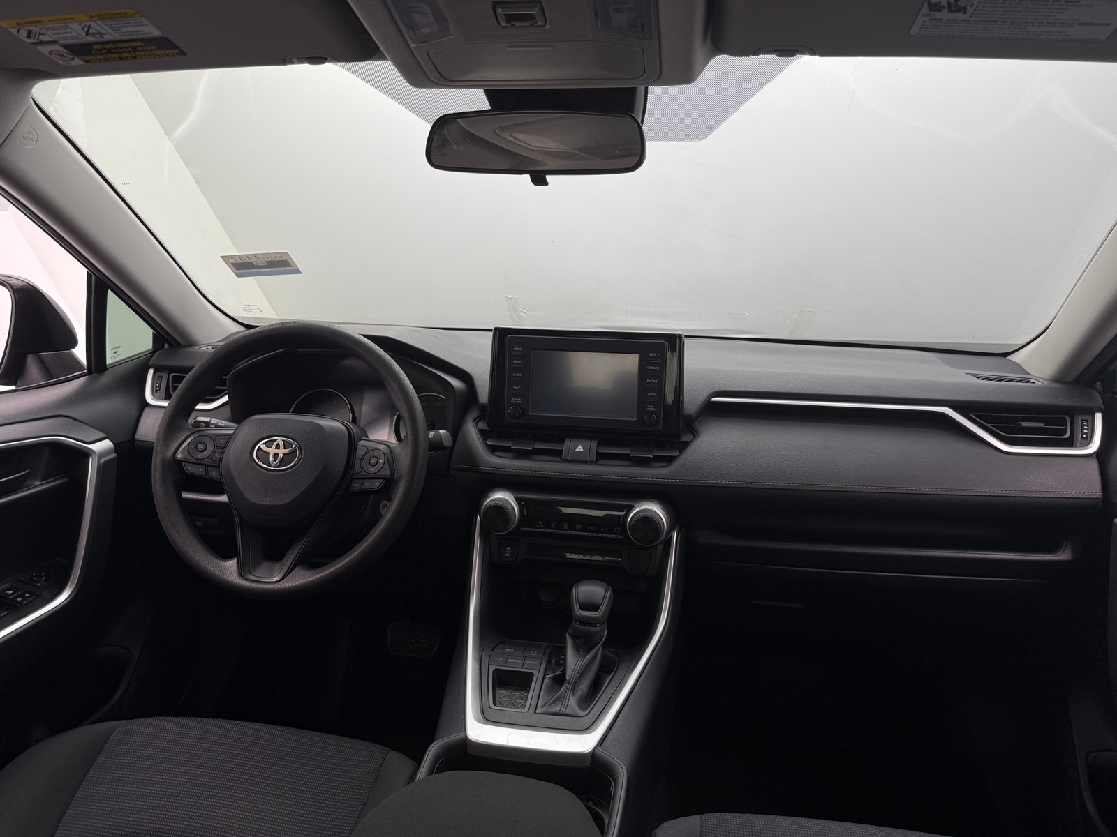 Thumbnail: 2019 Toyota RAV4 - 3