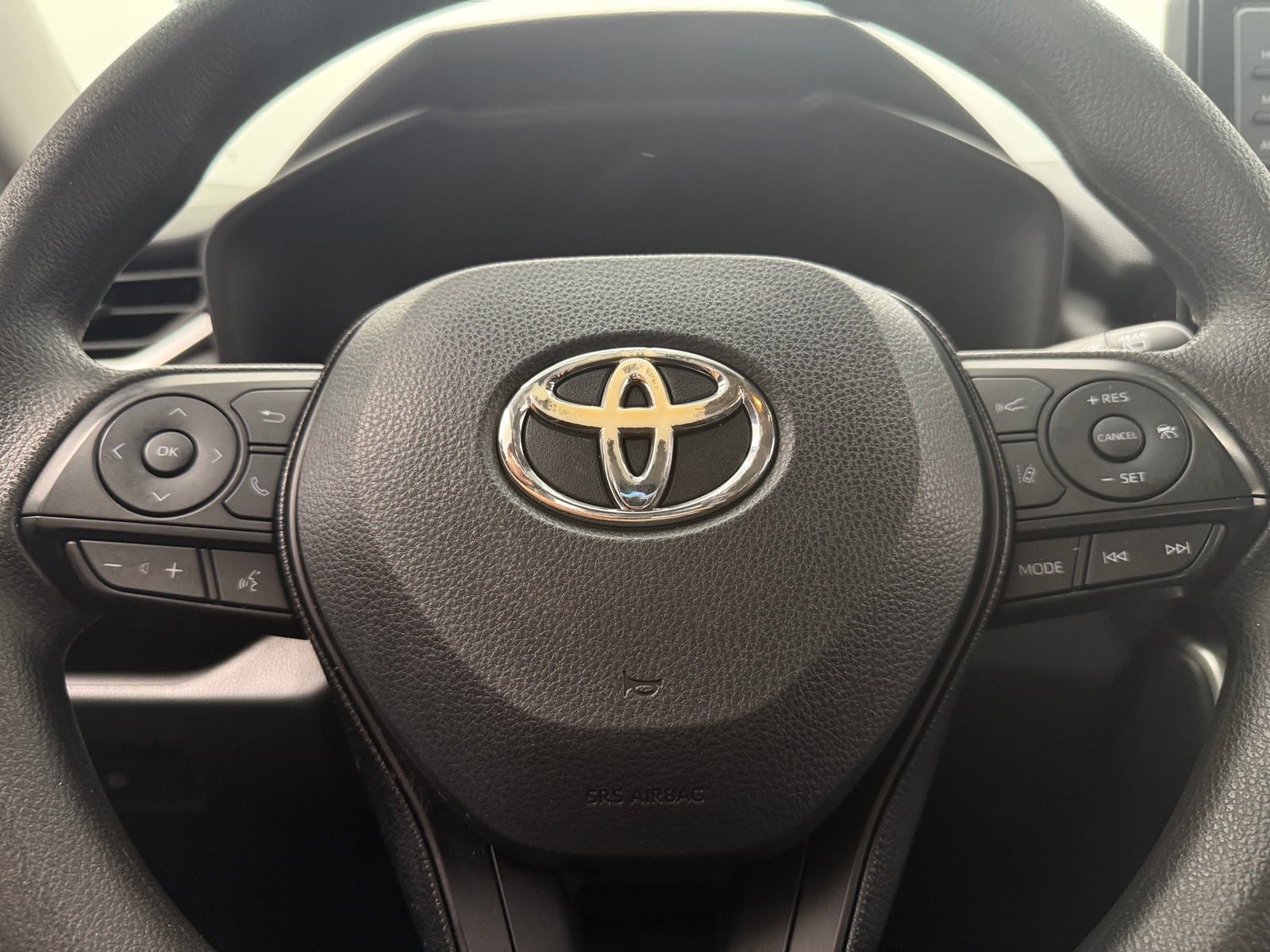 Thumbnail: 2019 Toyota RAV4 - 5