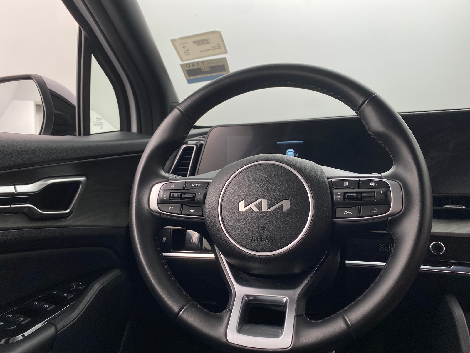 Thumbnail: 2023 Kia Sportage - 5