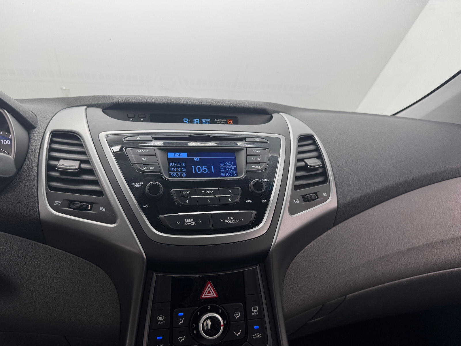 Thumbnail: 2014 Hyundai Elantra - 4