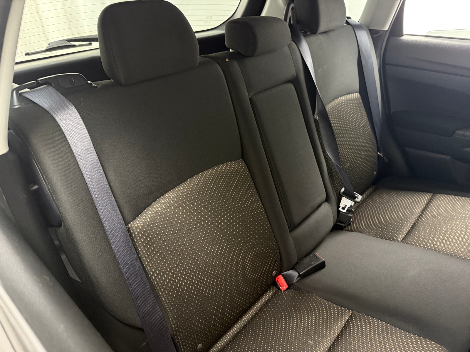 Thumbnail: 2016 Mitsubishi Outlander Sport - 6