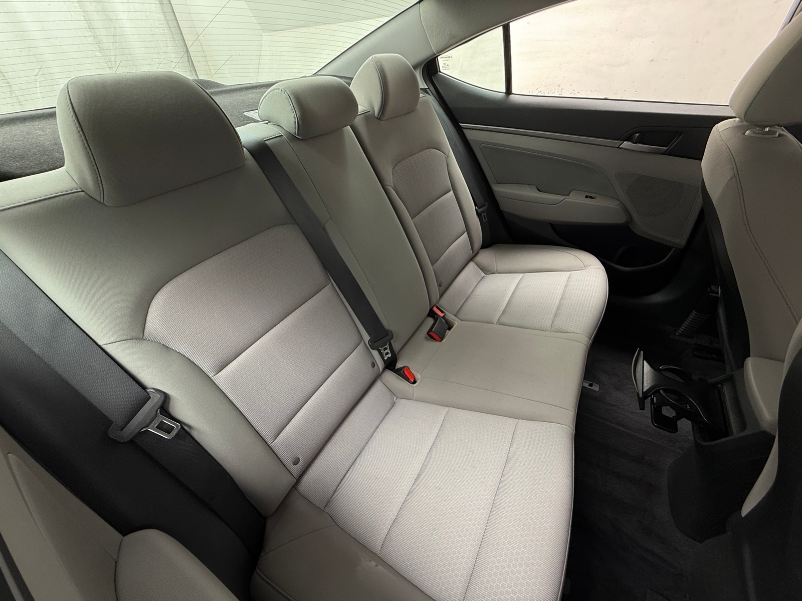 Thumbnail: 2017 Hyundai Elantra - 6