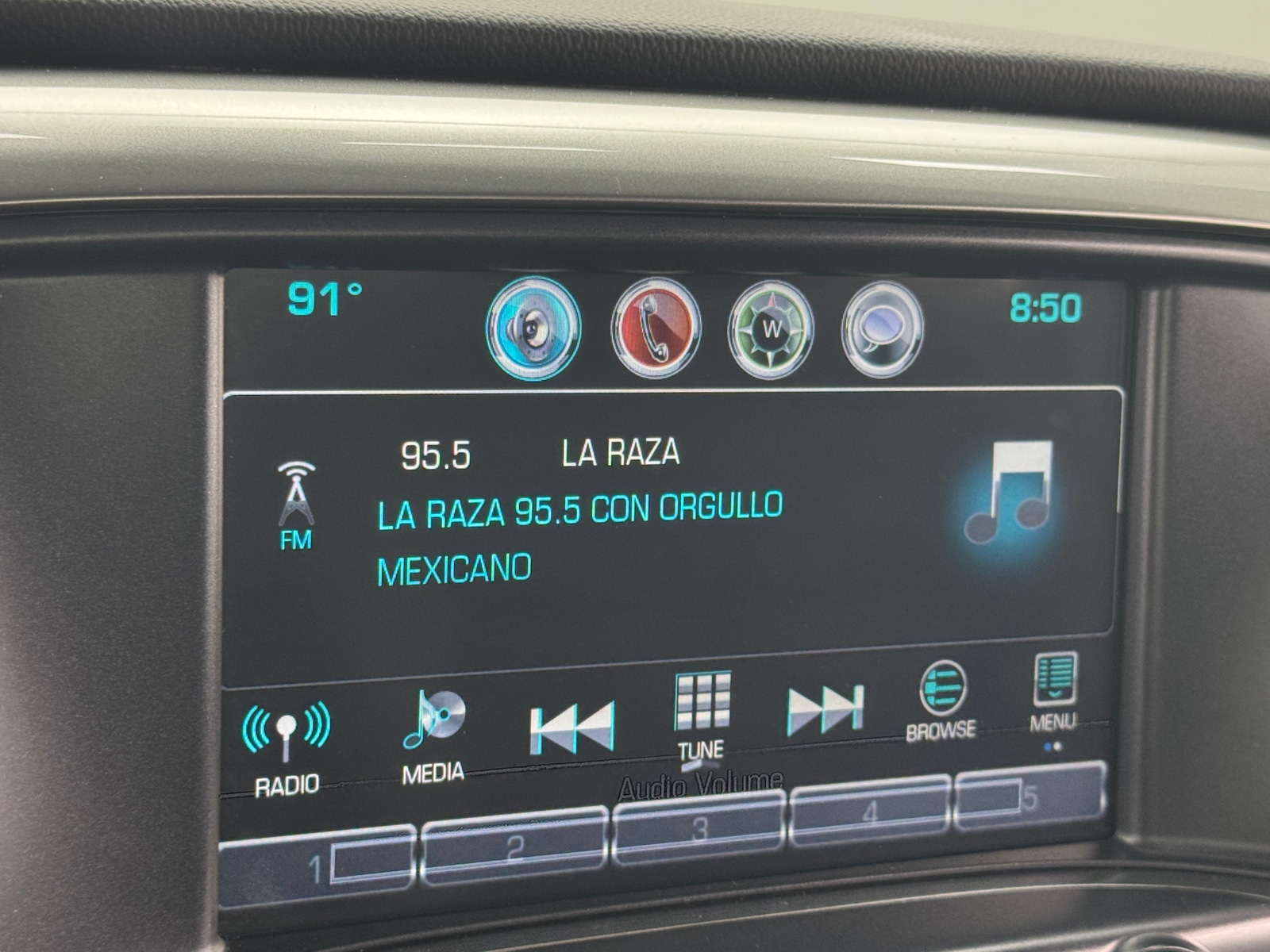 Thumbnail: 2017 Chevrolet Silverado 1500 - 4