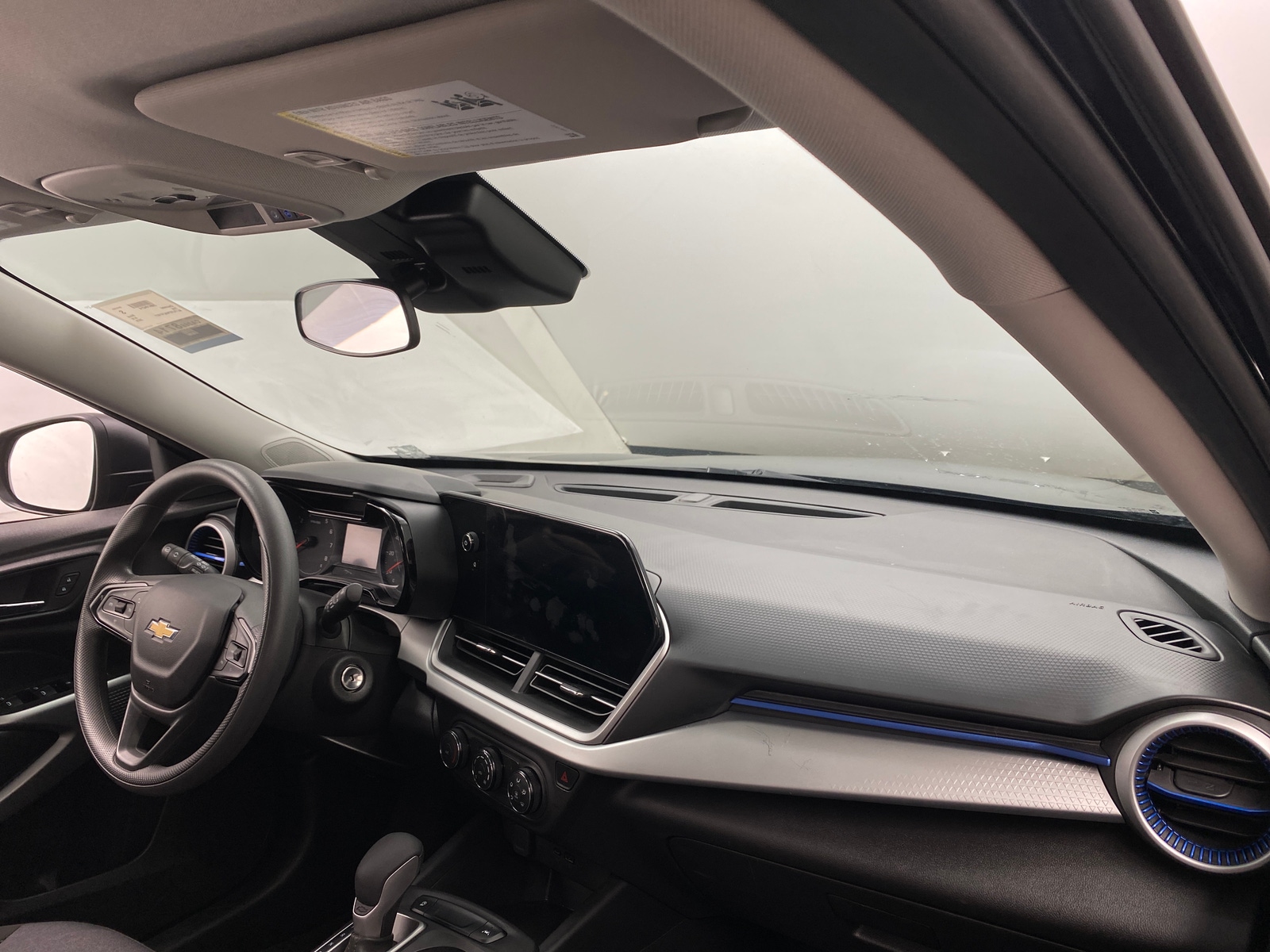 Thumbnail: 2025 Chevrolet Trax - 3