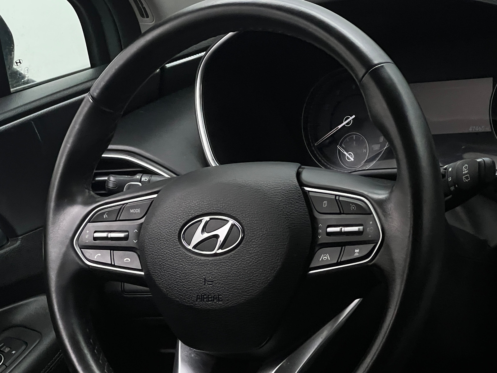 Thumbnail: 2023 Hyundai Santa Fe - 4