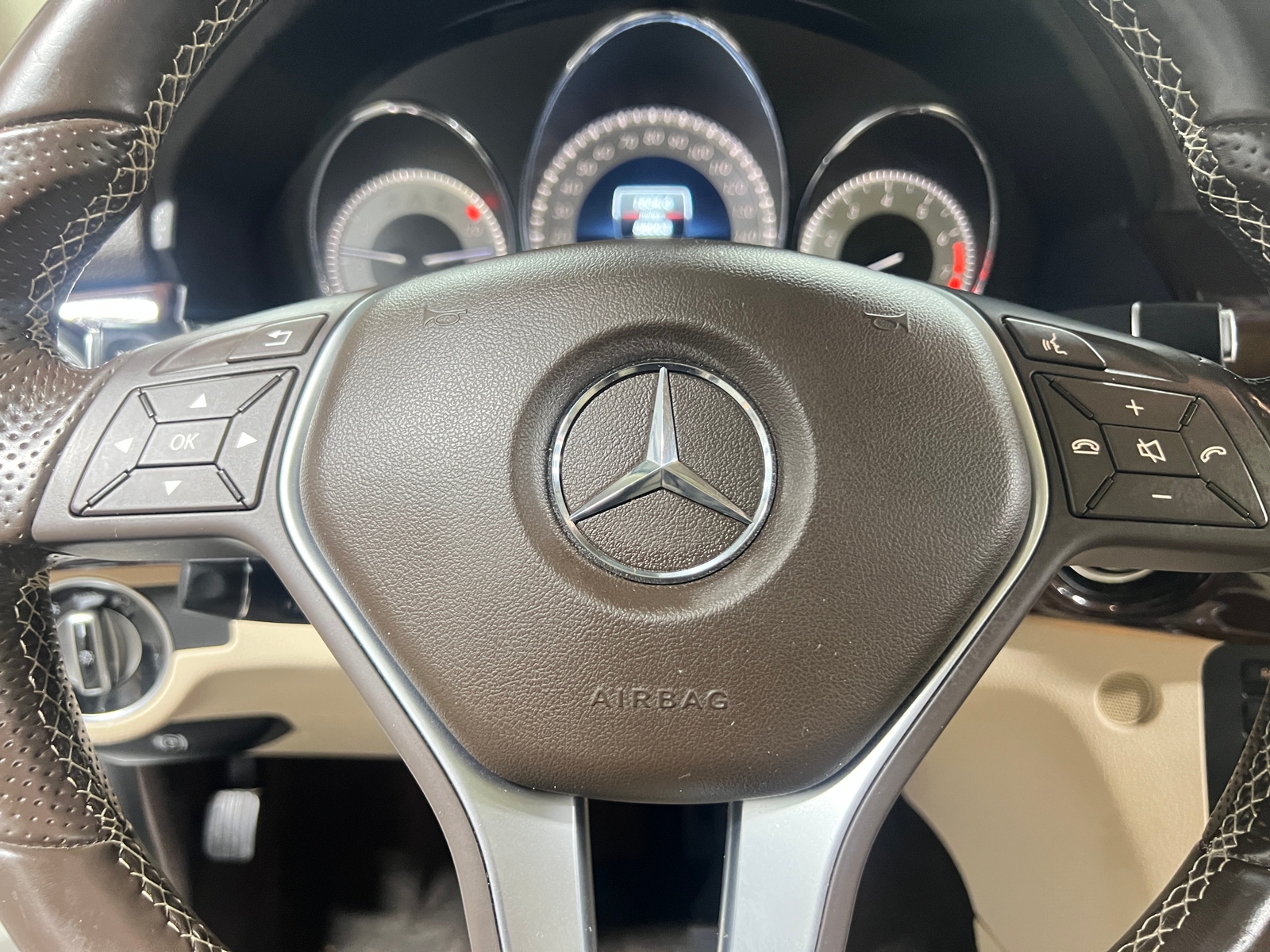 Thumbnail: 2015 Mercedes-Benz GLK - 4