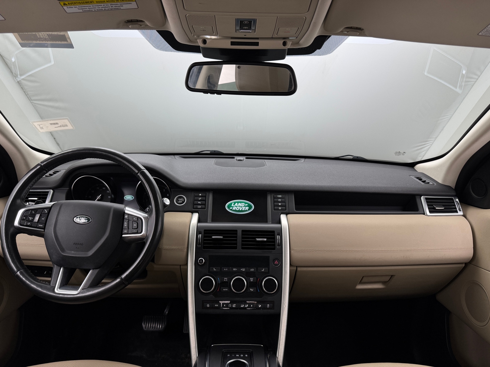 Thumbnail: 2019 Land Rover Discovery Sport - 2