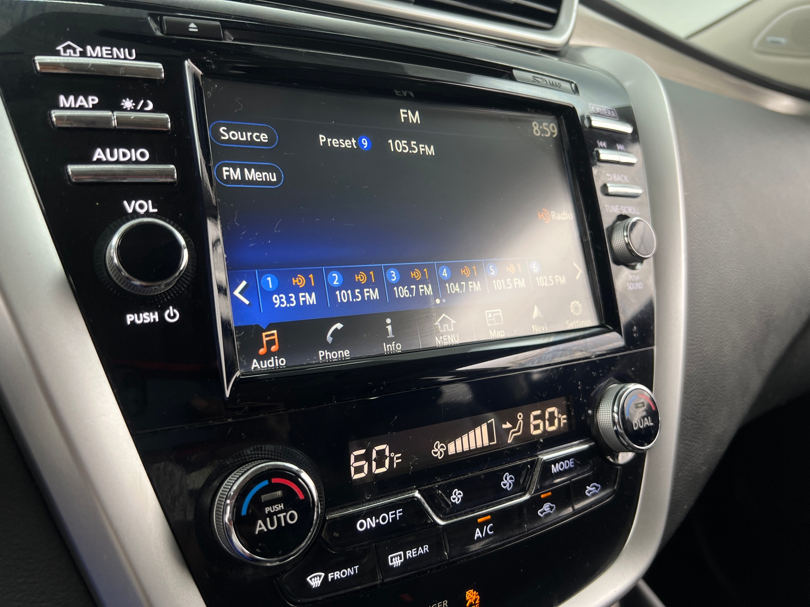 Thumbnail: 2015 Nissan Murano - 3