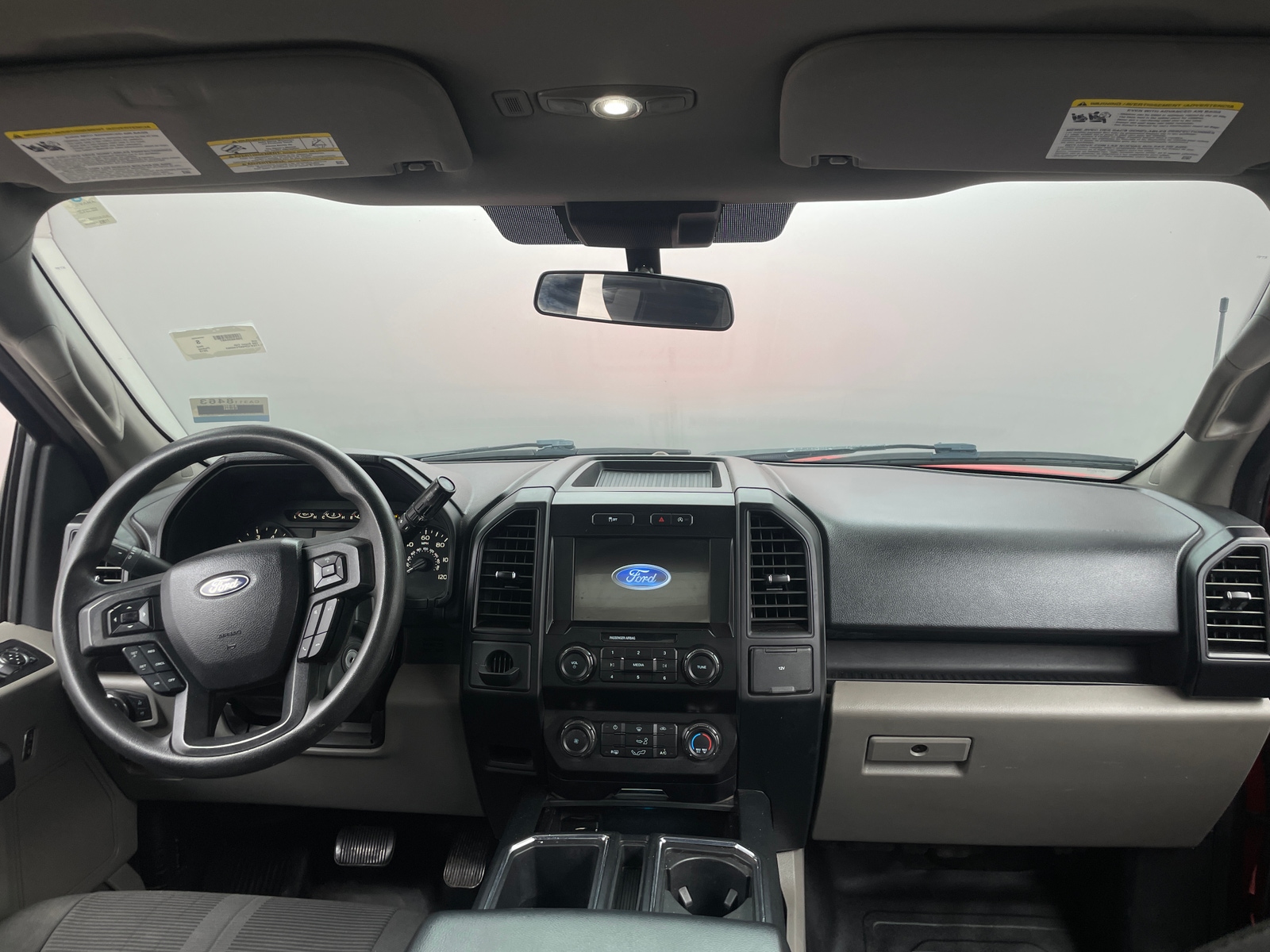 Thumbnail: 2019 Ford Econoline - 3