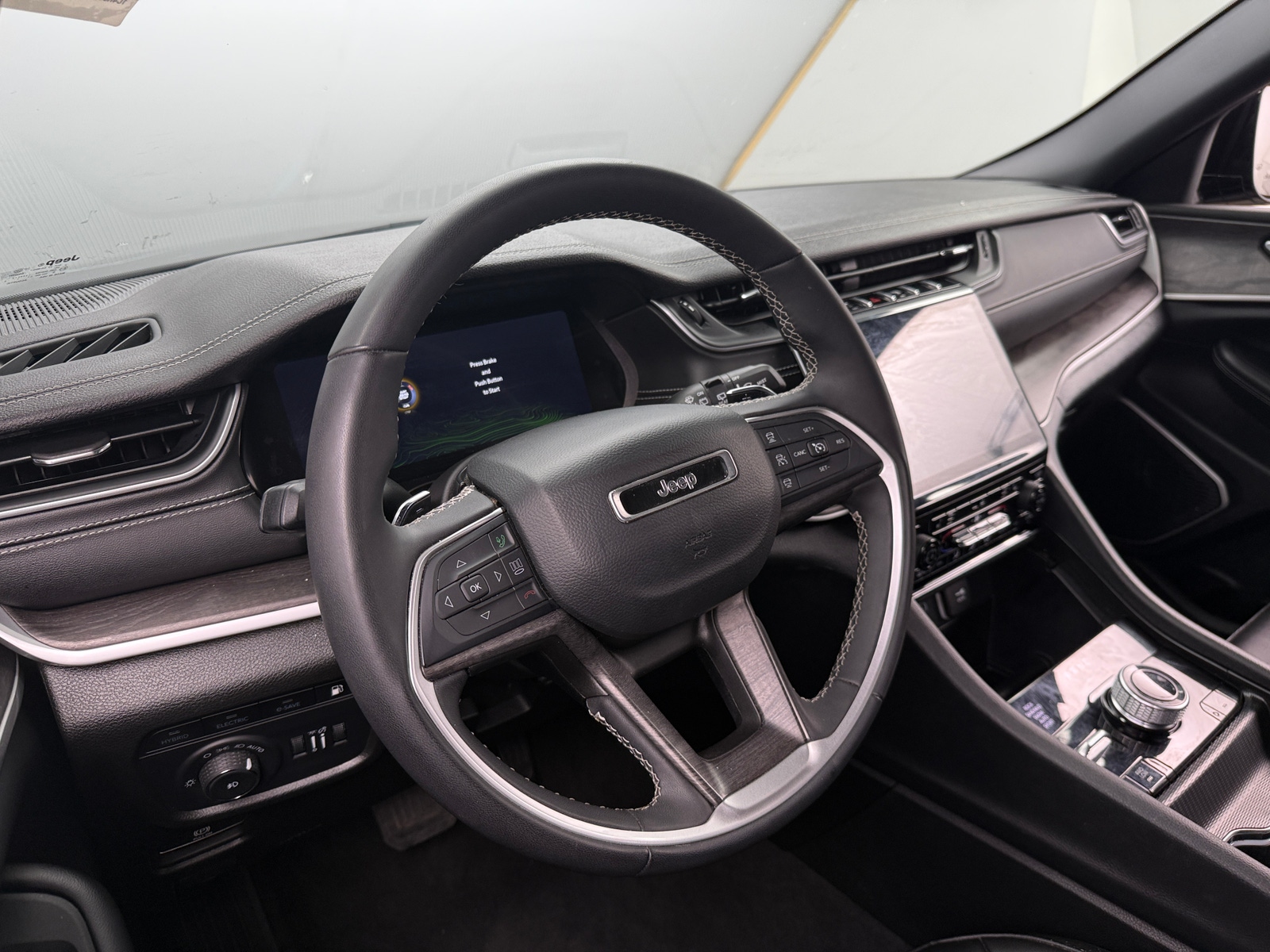 Thumbnail: 2024 Jeep Grand Cherokee - 4
