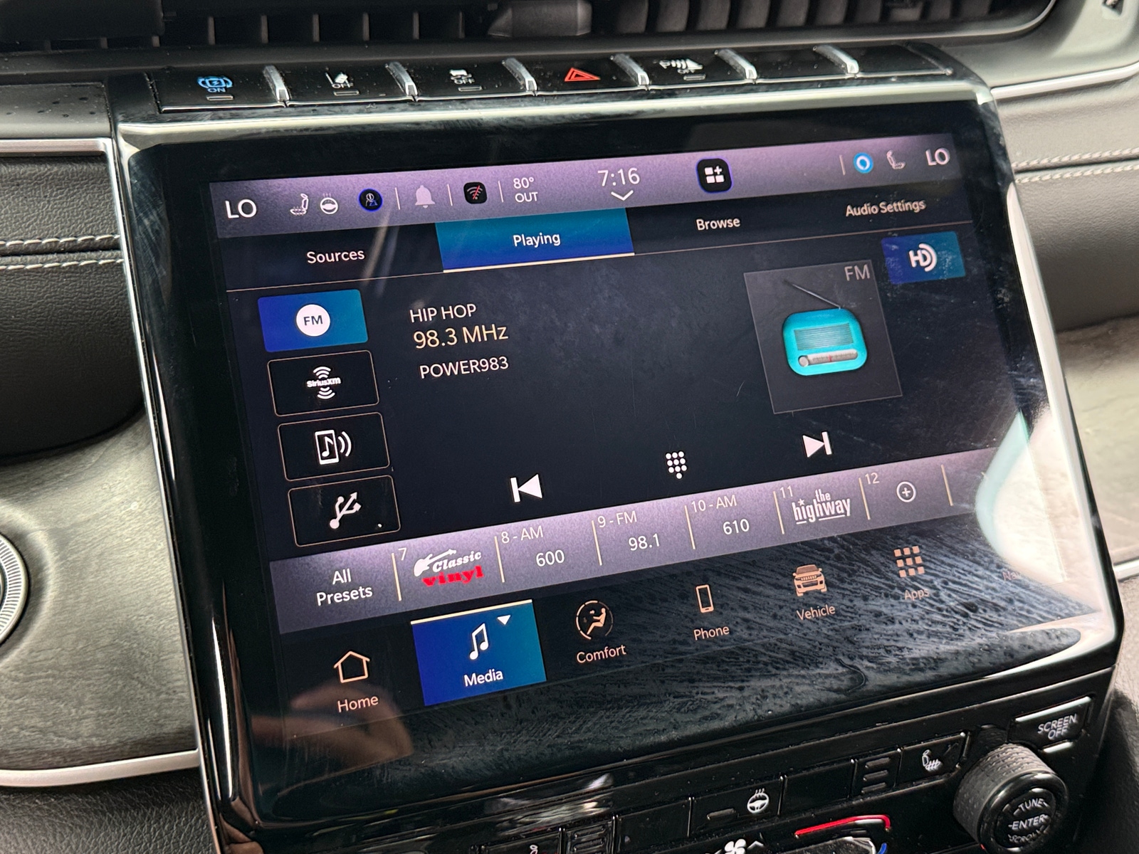 Thumbnail: 2024 Jeep Grand Cherokee - 3