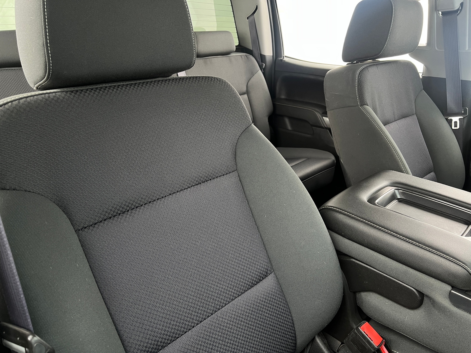 Thumbnail: 2015 Chevrolet Silverado 1500 - 2