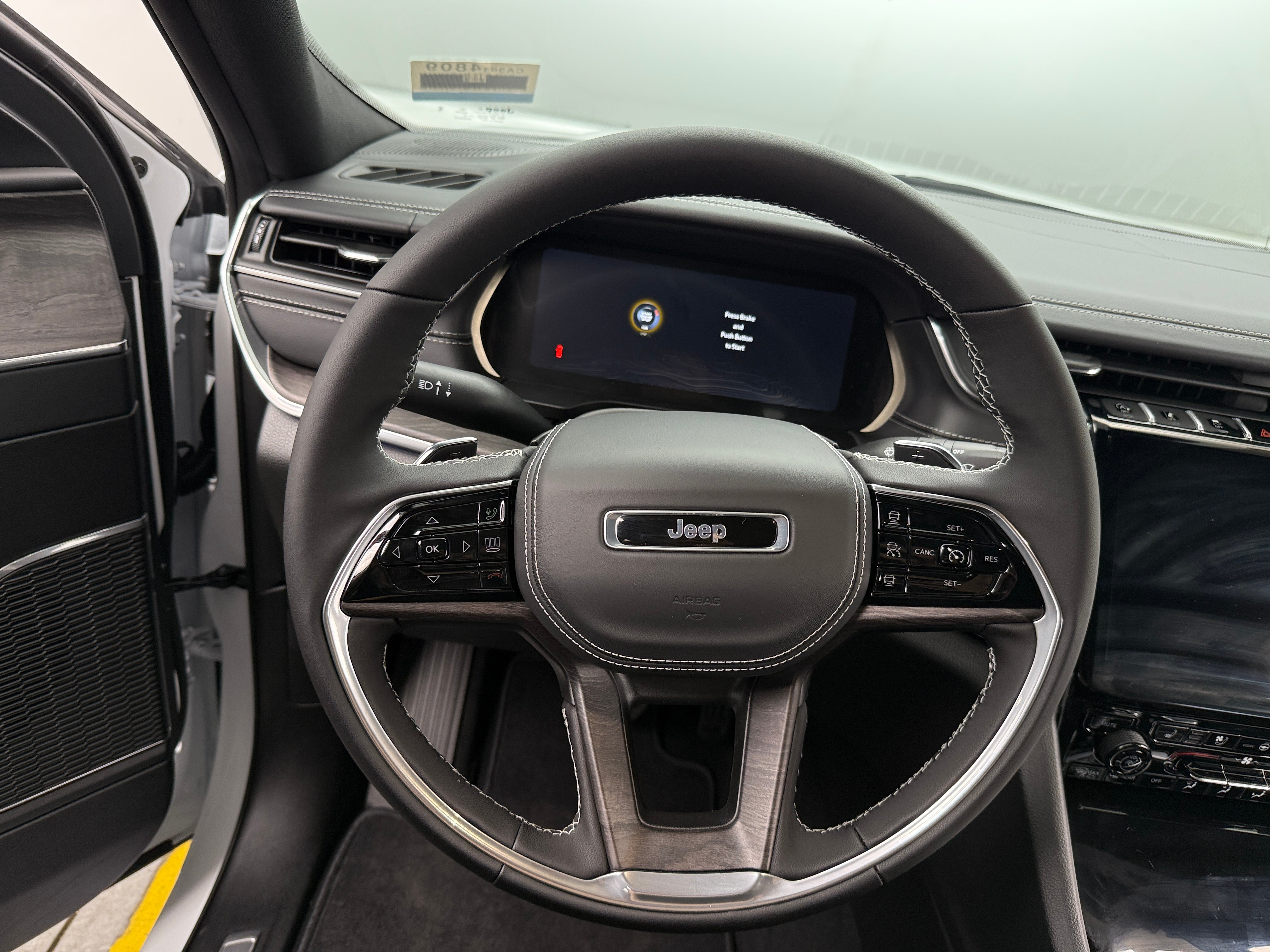 2025 Jeep Grand Cherokee Overland - Photo 7