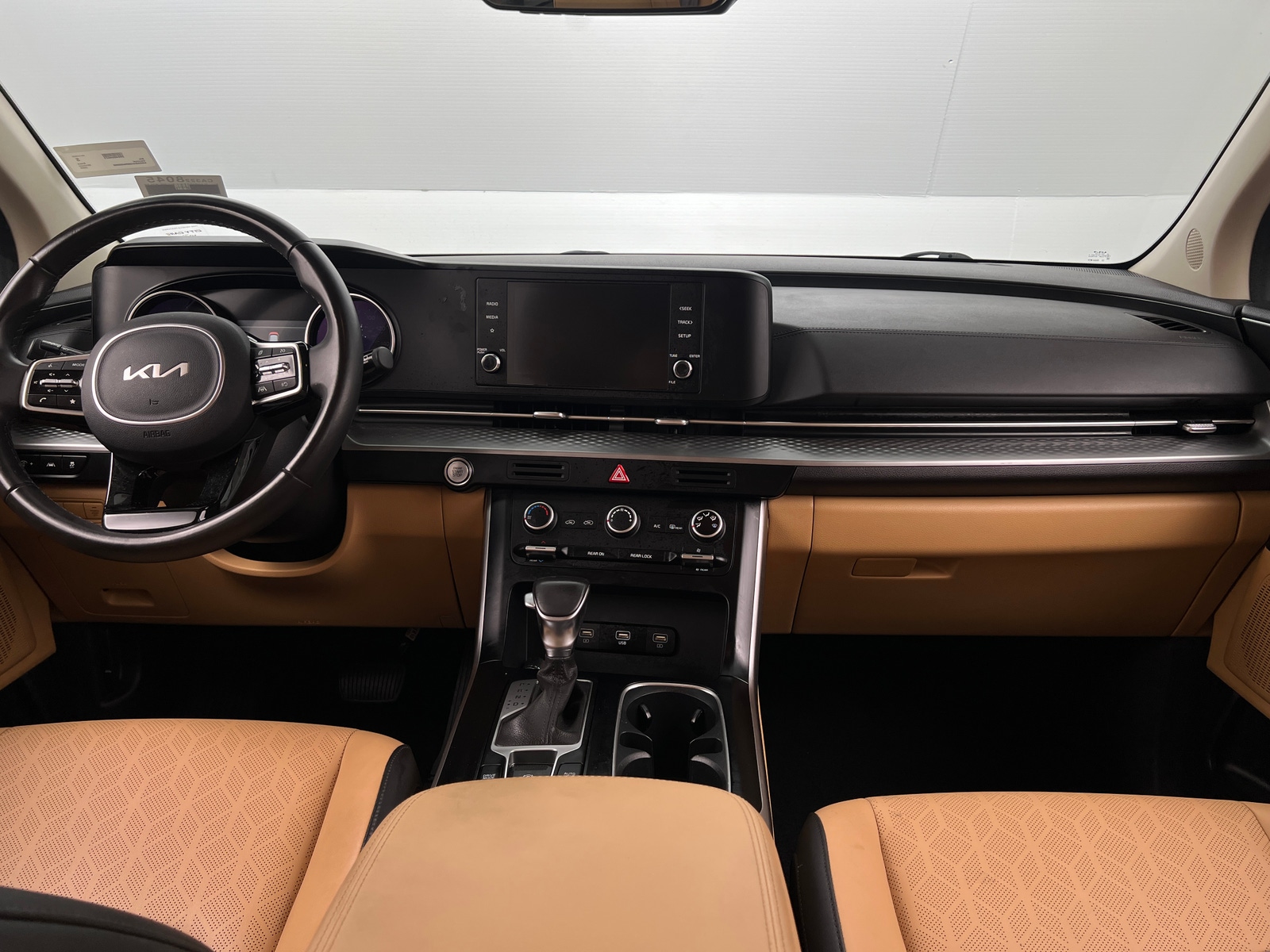 Thumbnail: 2024 Kia Carnival - 2