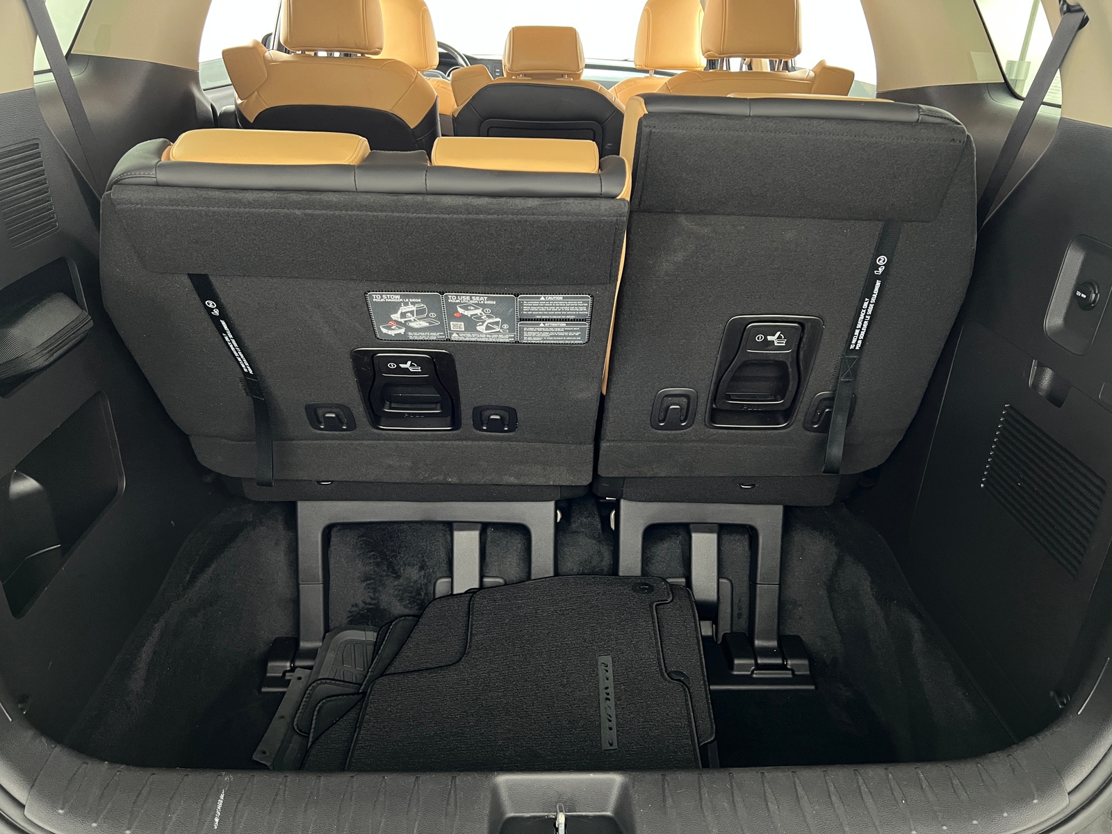 Thumbnail: 2024 Kia Carnival - 6