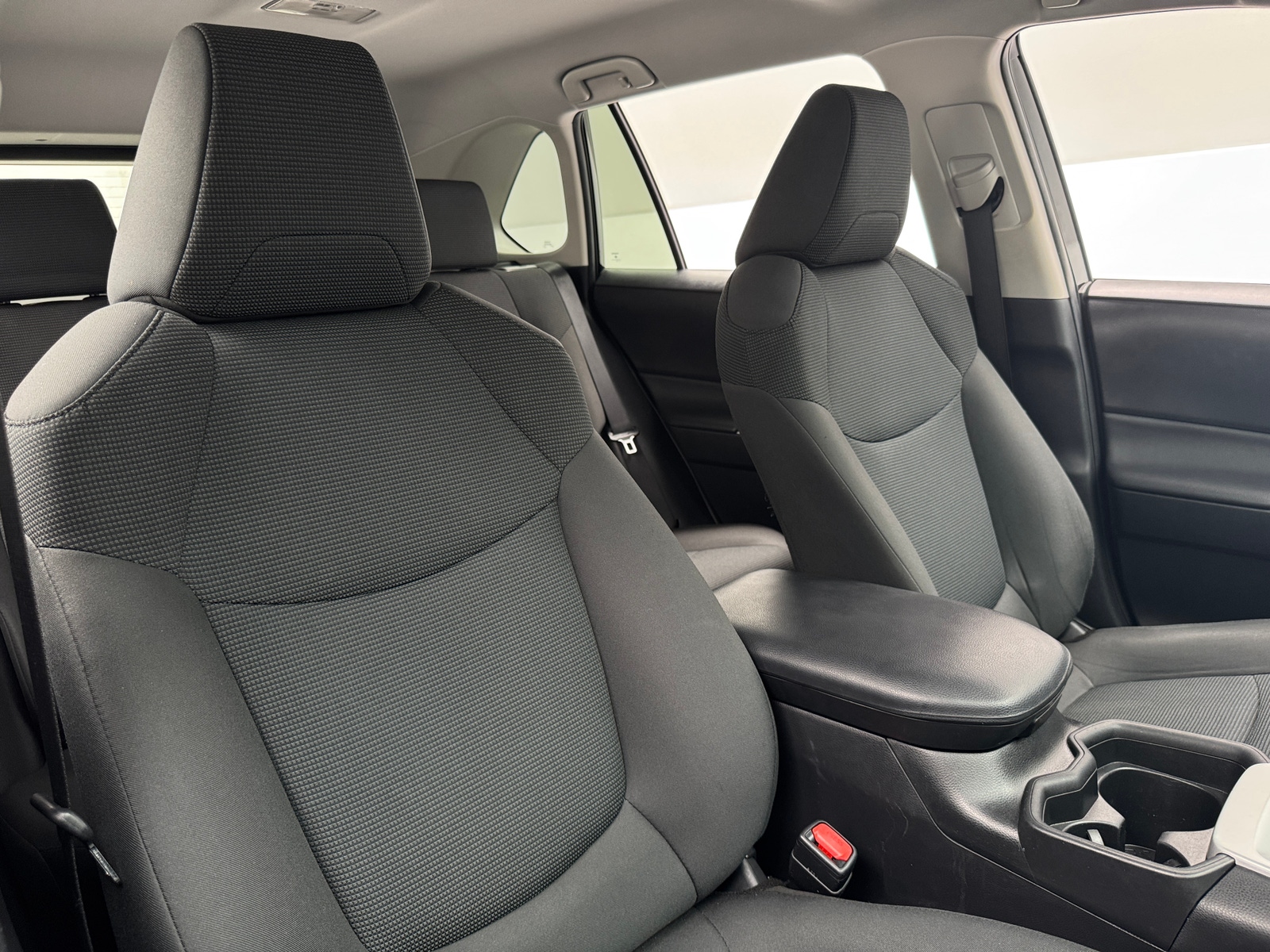Thumbnail: 2021 Toyota RAV4 - 2