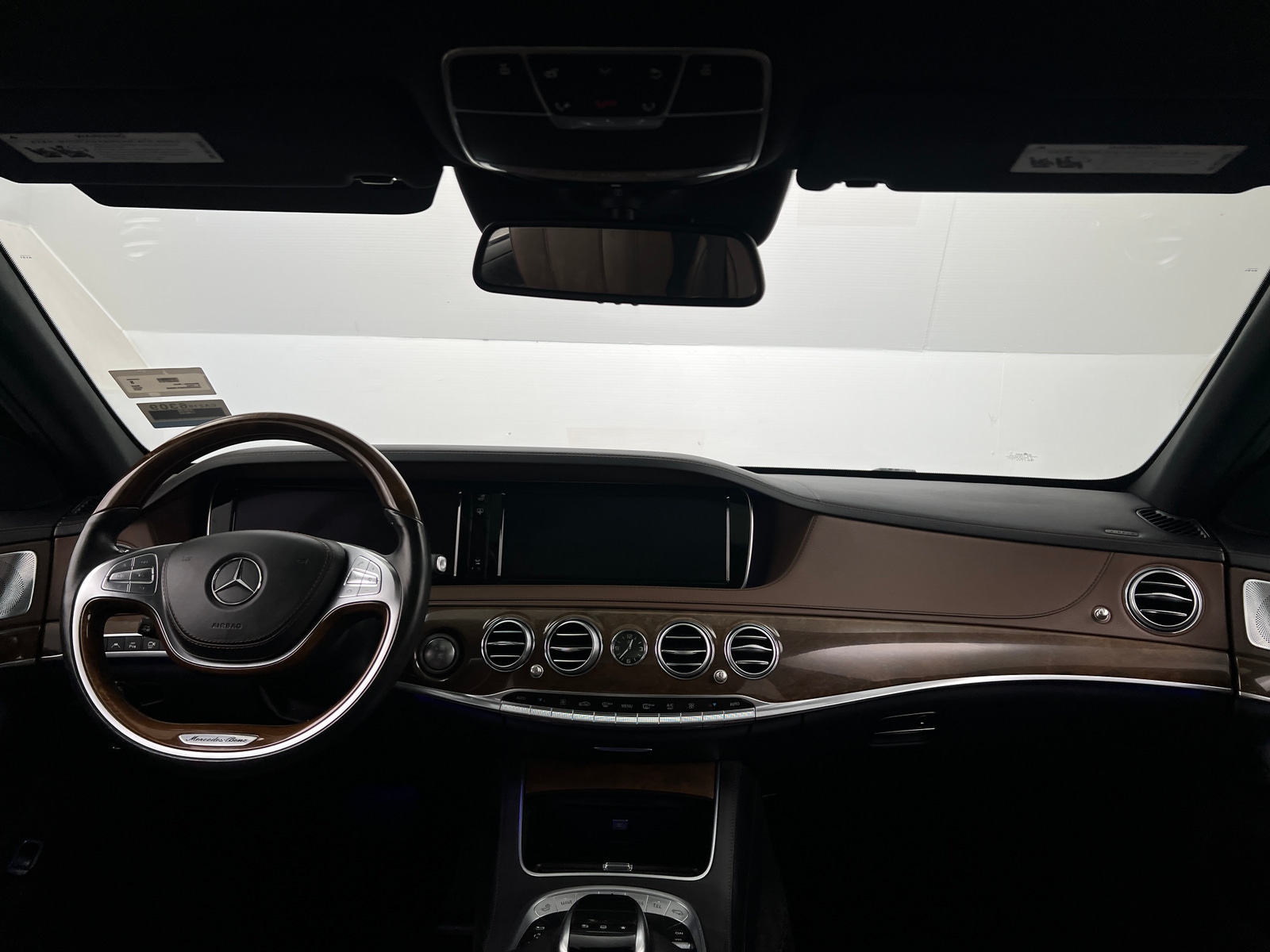 Thumbnail: 2015 Mercedes-Benz S-Class - 2