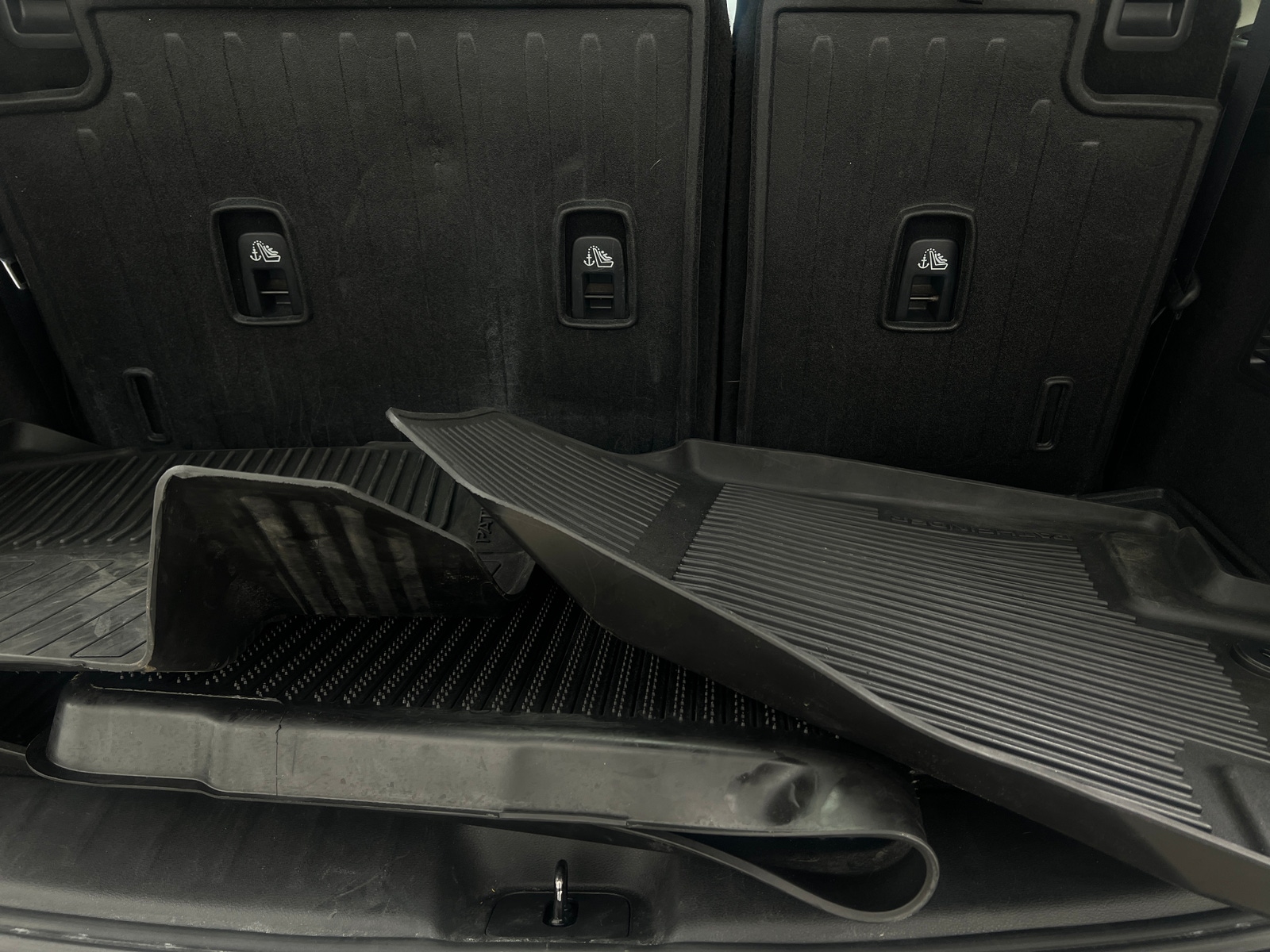 Thumbnail: 2024 Nissan Pathfinder - 7