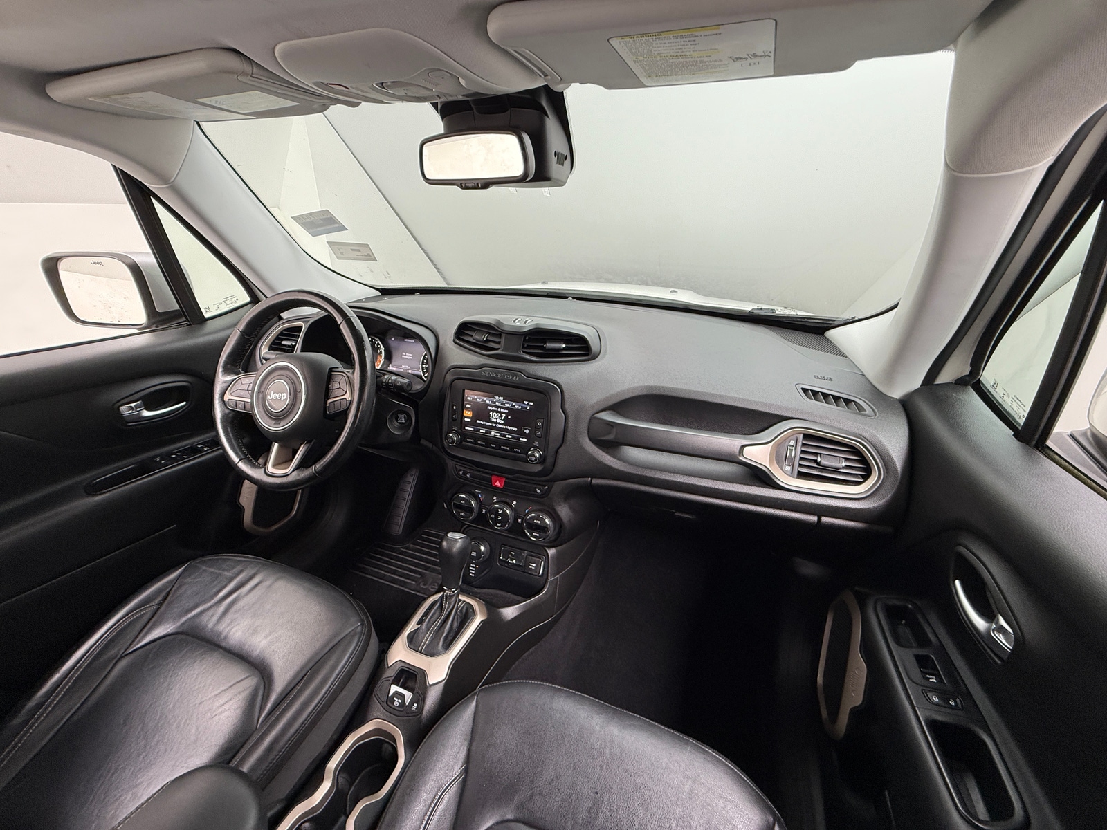 Thumbnail: 2017 Jeep Renegade - 2