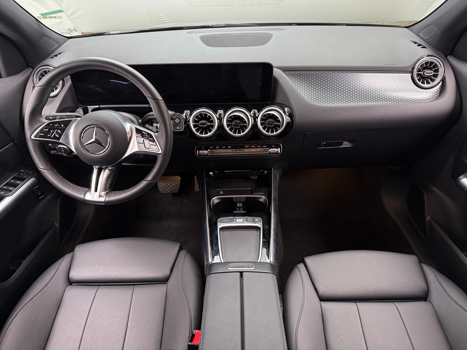 Thumbnail: 2025 Mercedes-Benz GLA - 2