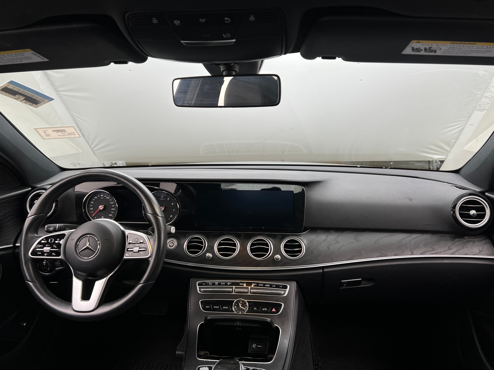 Thumbnail: 2019 Mercedes-Benz E-Class - 2