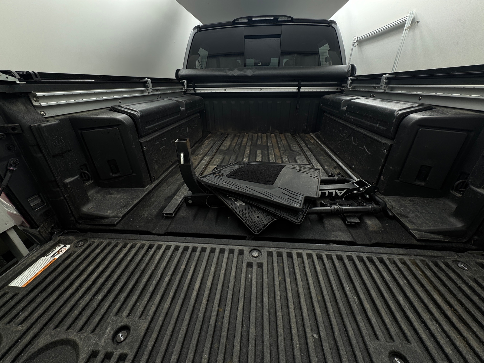 Thumbnail: 2021 Nissan Titan - 6