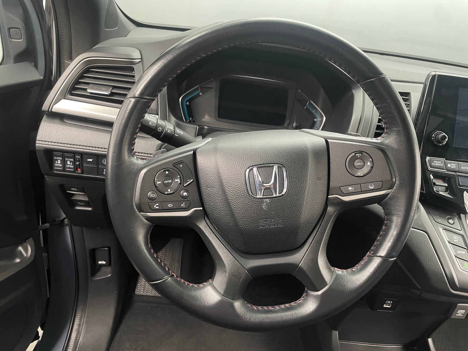 Thumbnail: 2023 Honda Odyssey - 4