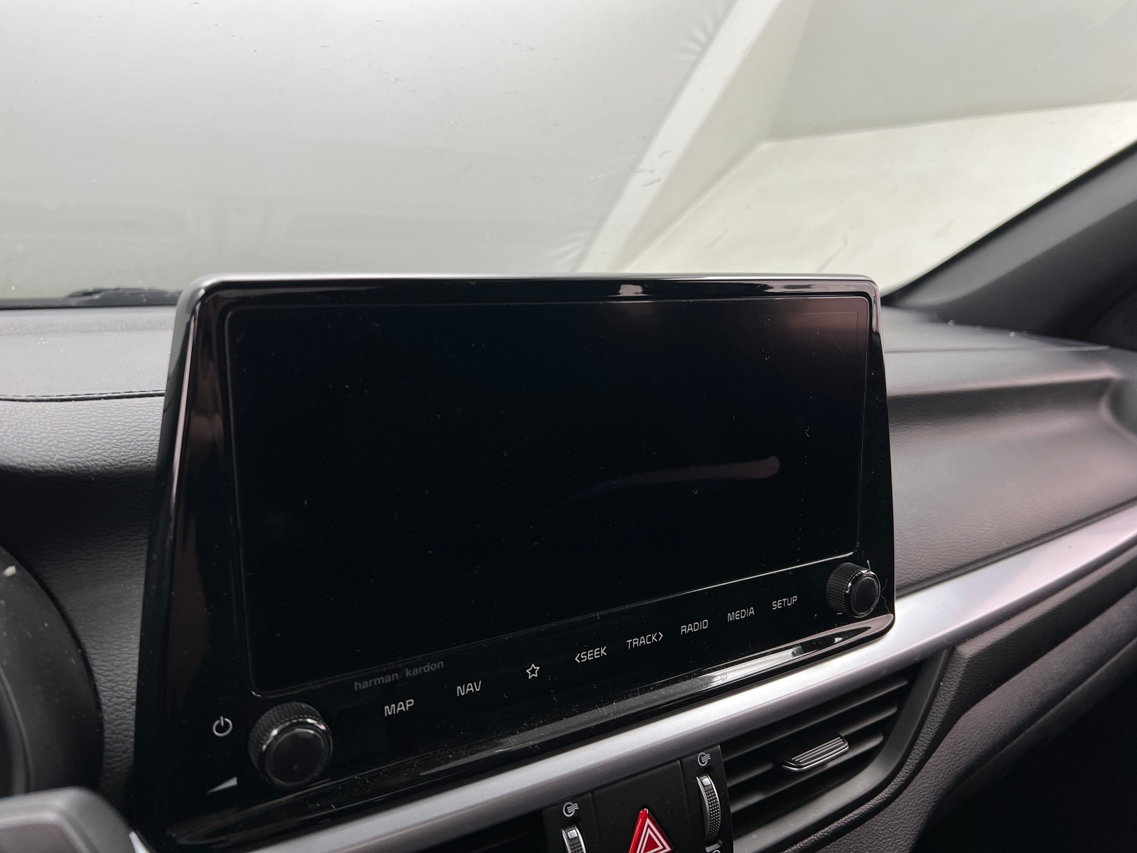 Thumbnail: 2023 Kia Forte - 3