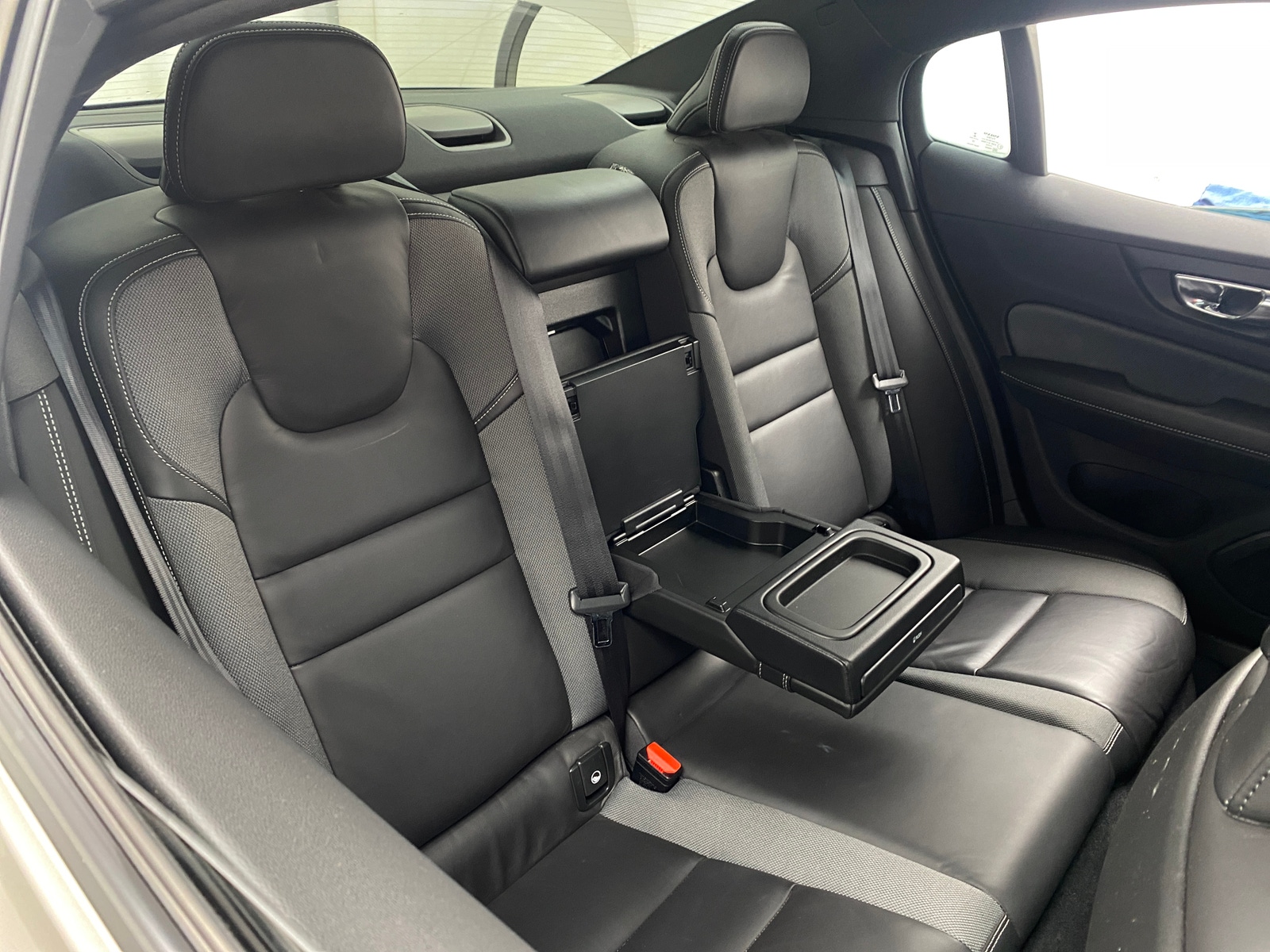 Thumbnail: 2019 Volvo S60 - 5