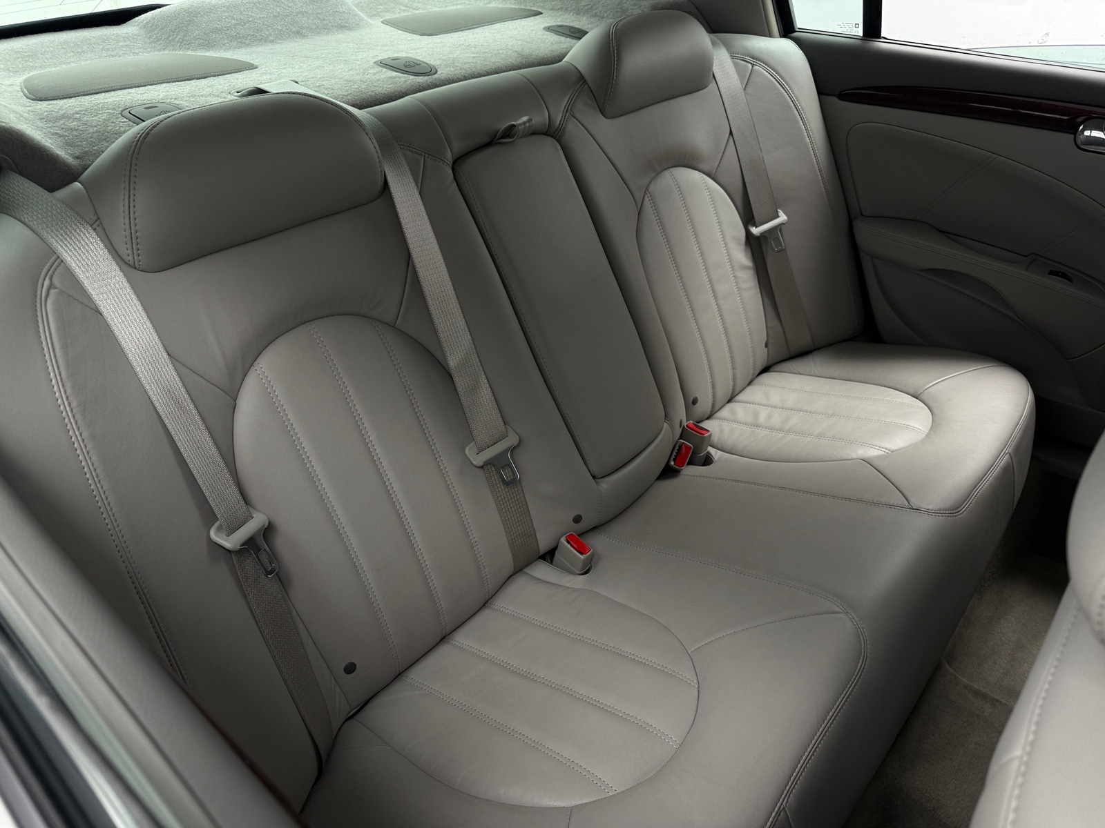 Thumbnail: 2011 Buick Lucerne - 5