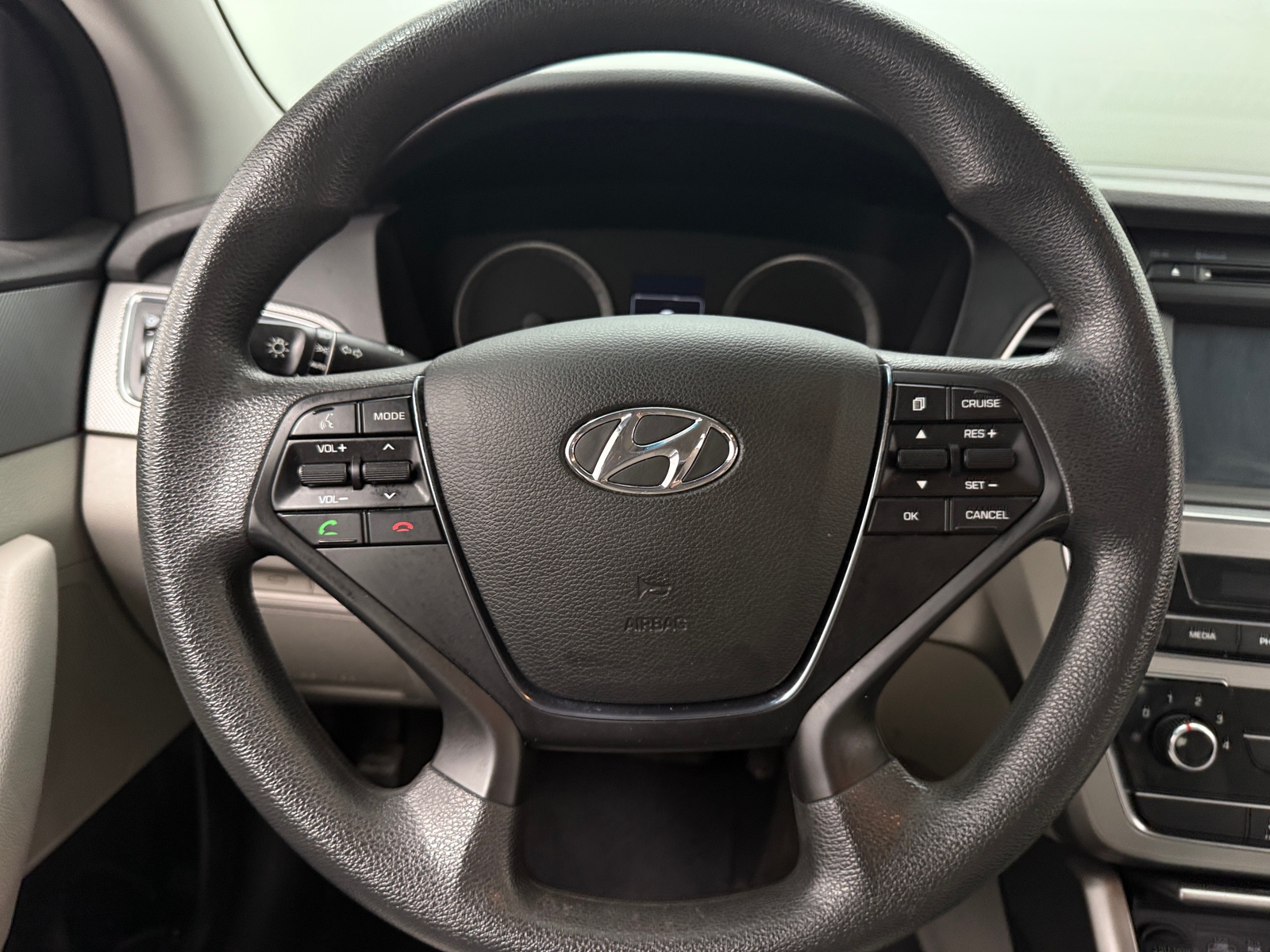 Thumbnail: 2016 Hyundai Sonata - 5
