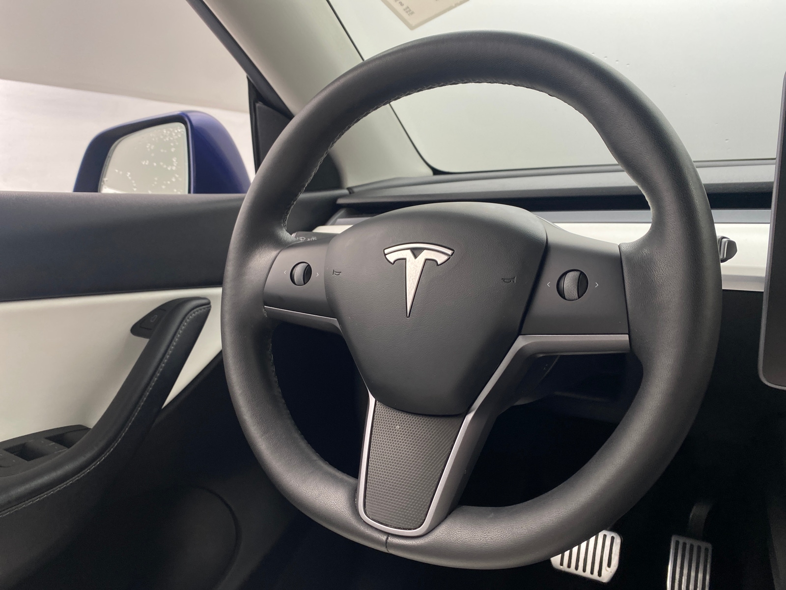 Thumbnail: 2021 Tesla Model Y - 4