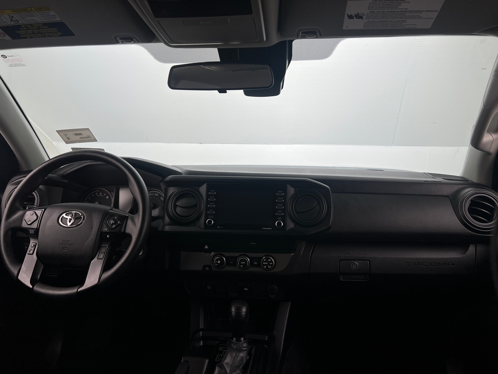 Thumbnail: 2022 Toyota Tacoma - 3