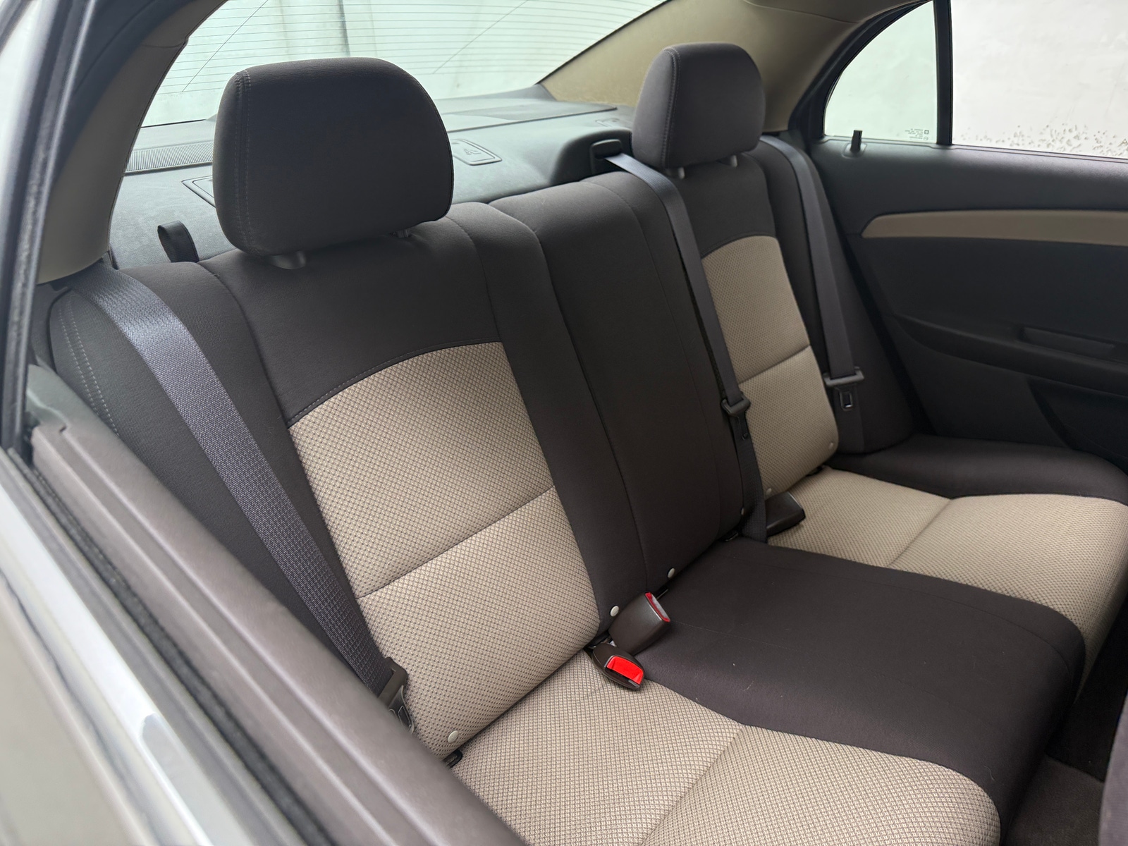 Thumbnail: 2012 Chevrolet Malibu - 6