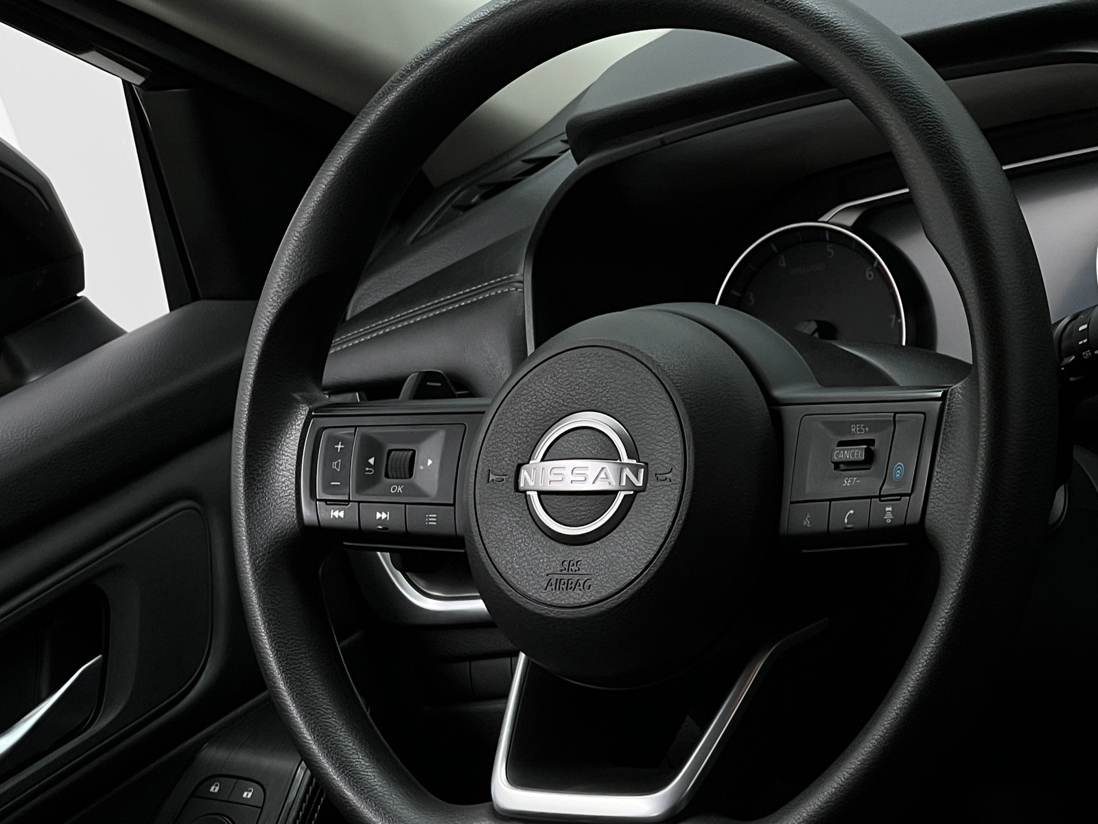 Thumbnail: 2024 Nissan Rogue - 5