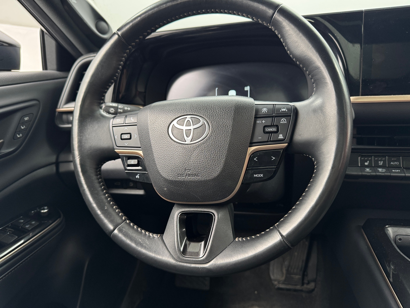 Thumbnail: 2024 Toyota Crown - 4